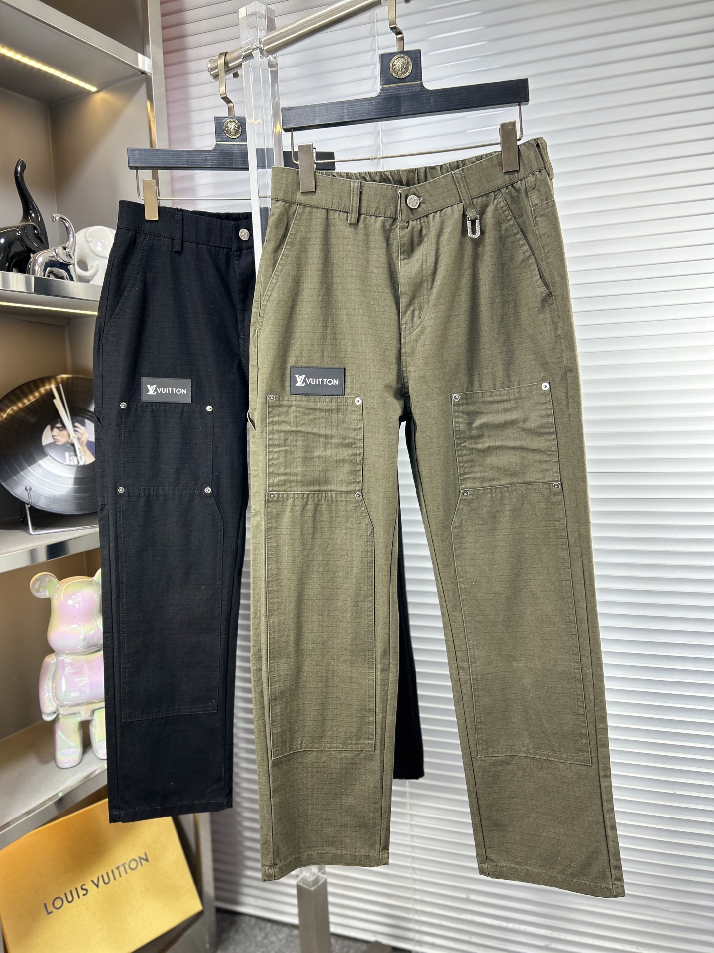 Louis Vuitton Basic Clothing S-m-l