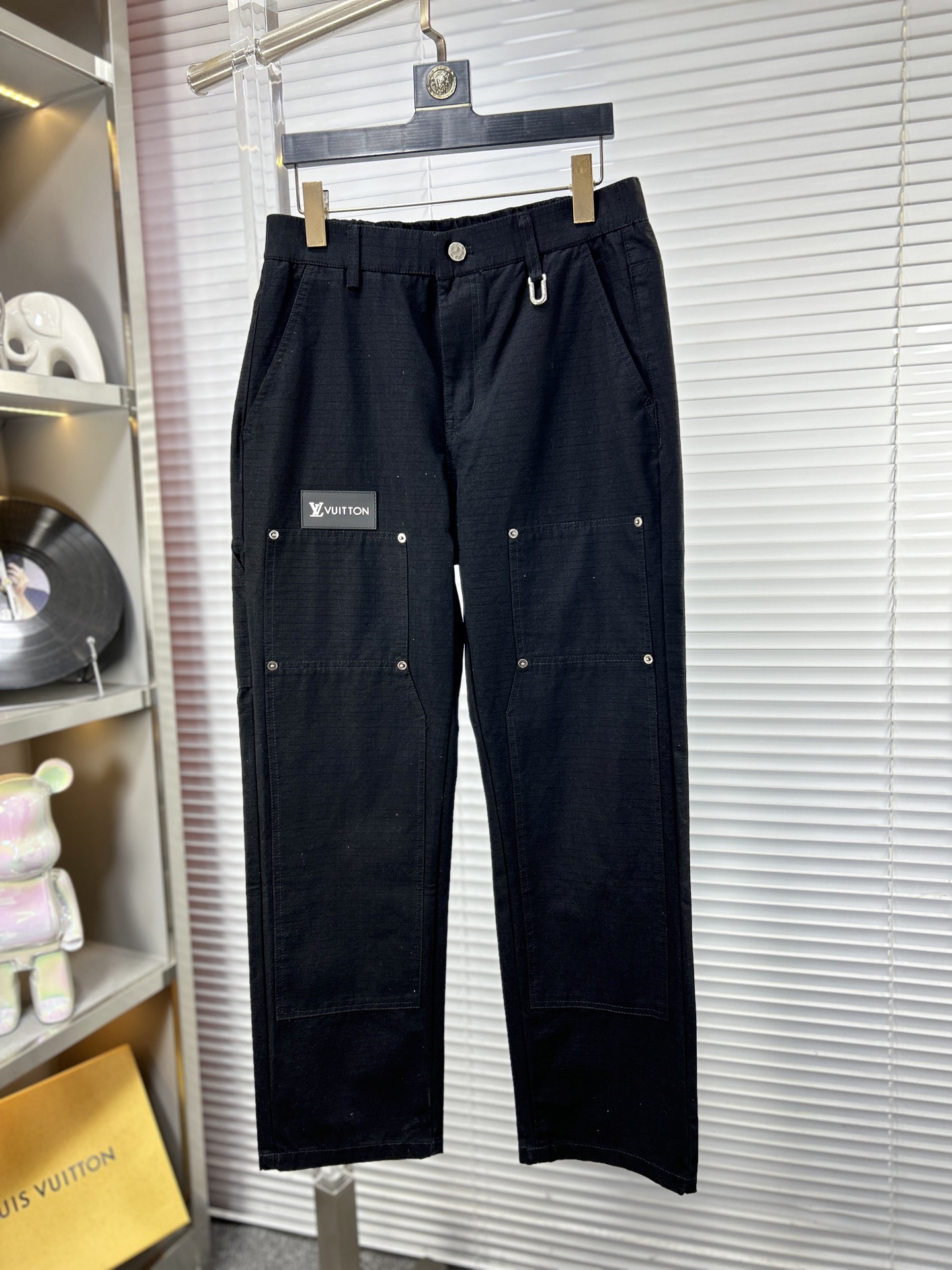 Louis Vuitton Basic Clothing S-m-l