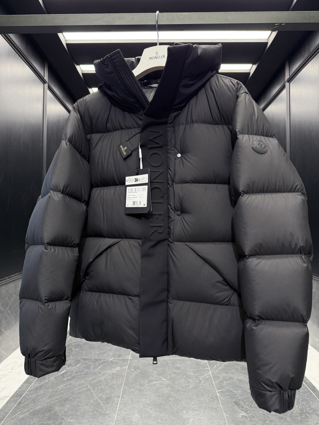 Moncler Male Down Jacket S-m-l