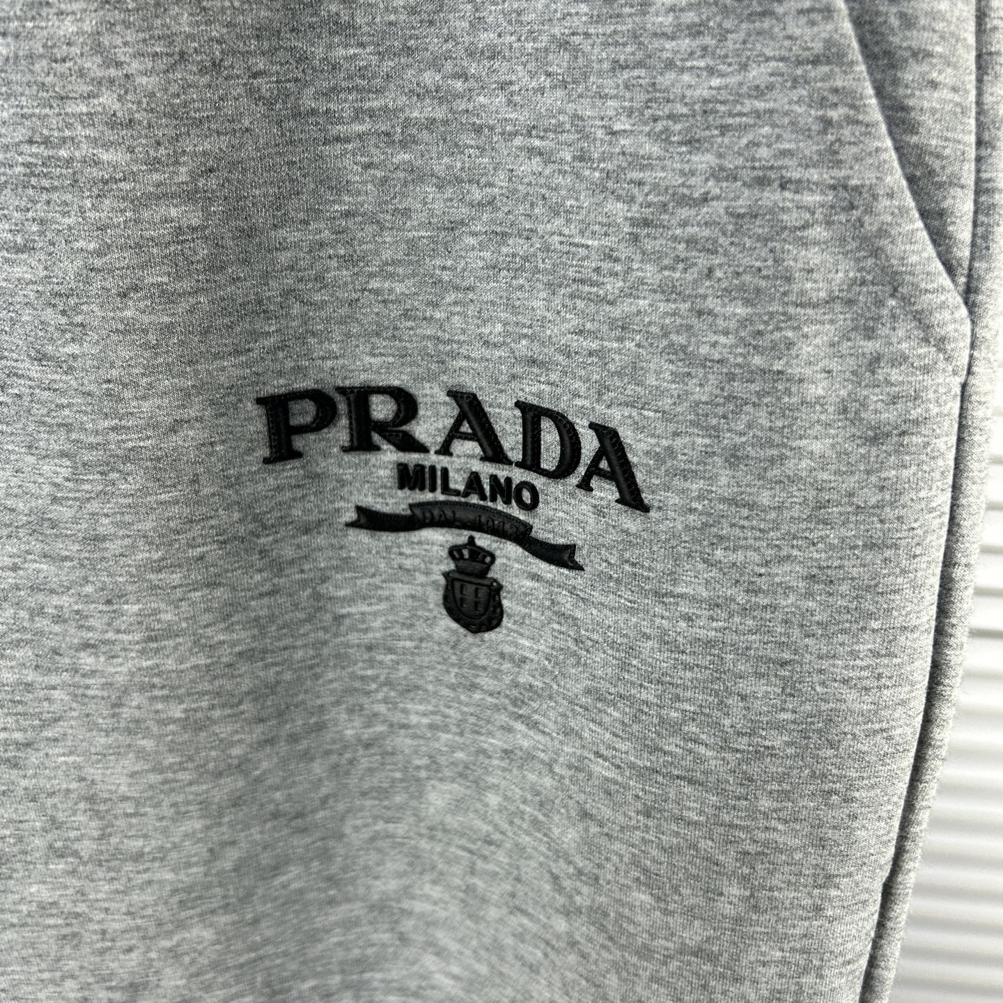 Prada Basic Clothing S-m-xxxl