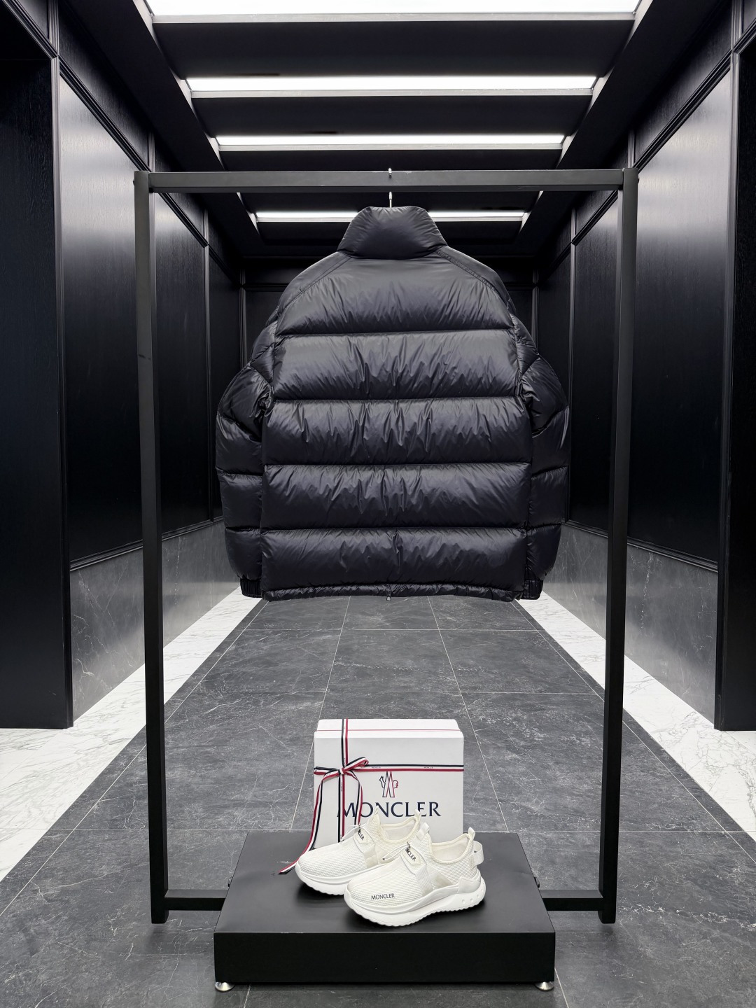 Moncler Male Down Jacket Goose Down Black S-m-l