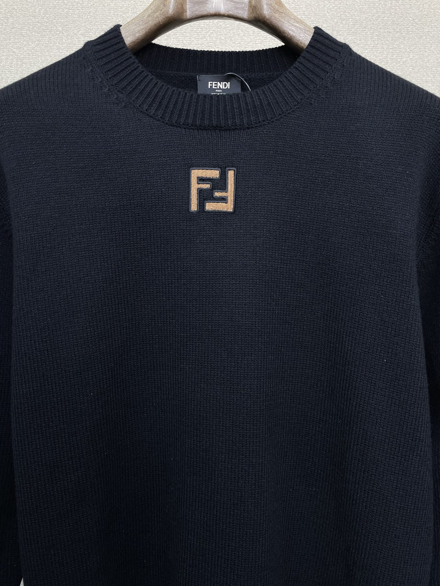 Fendi Male Basic Clothing S-xl