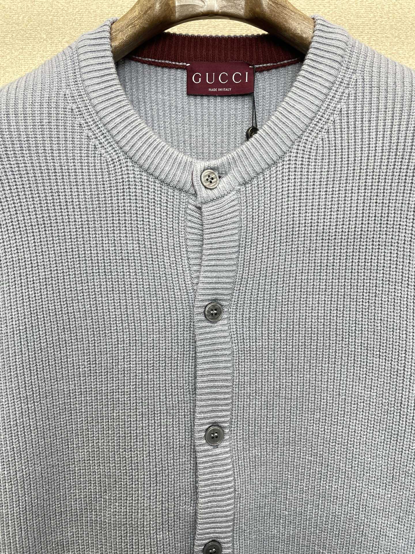 Gucci Male Basic Clothing M-xl