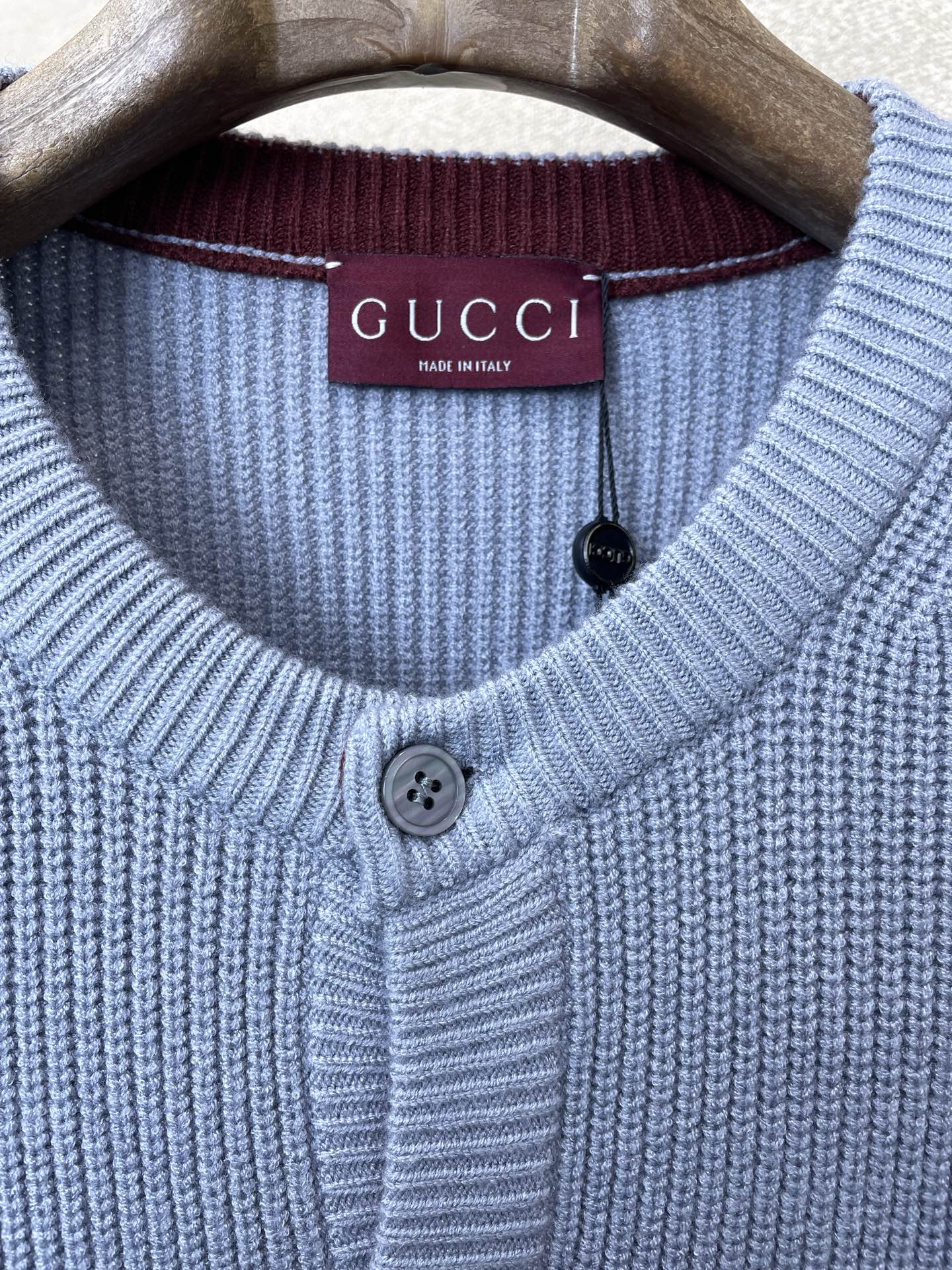 Gucci Male Basic Clothing M-xl