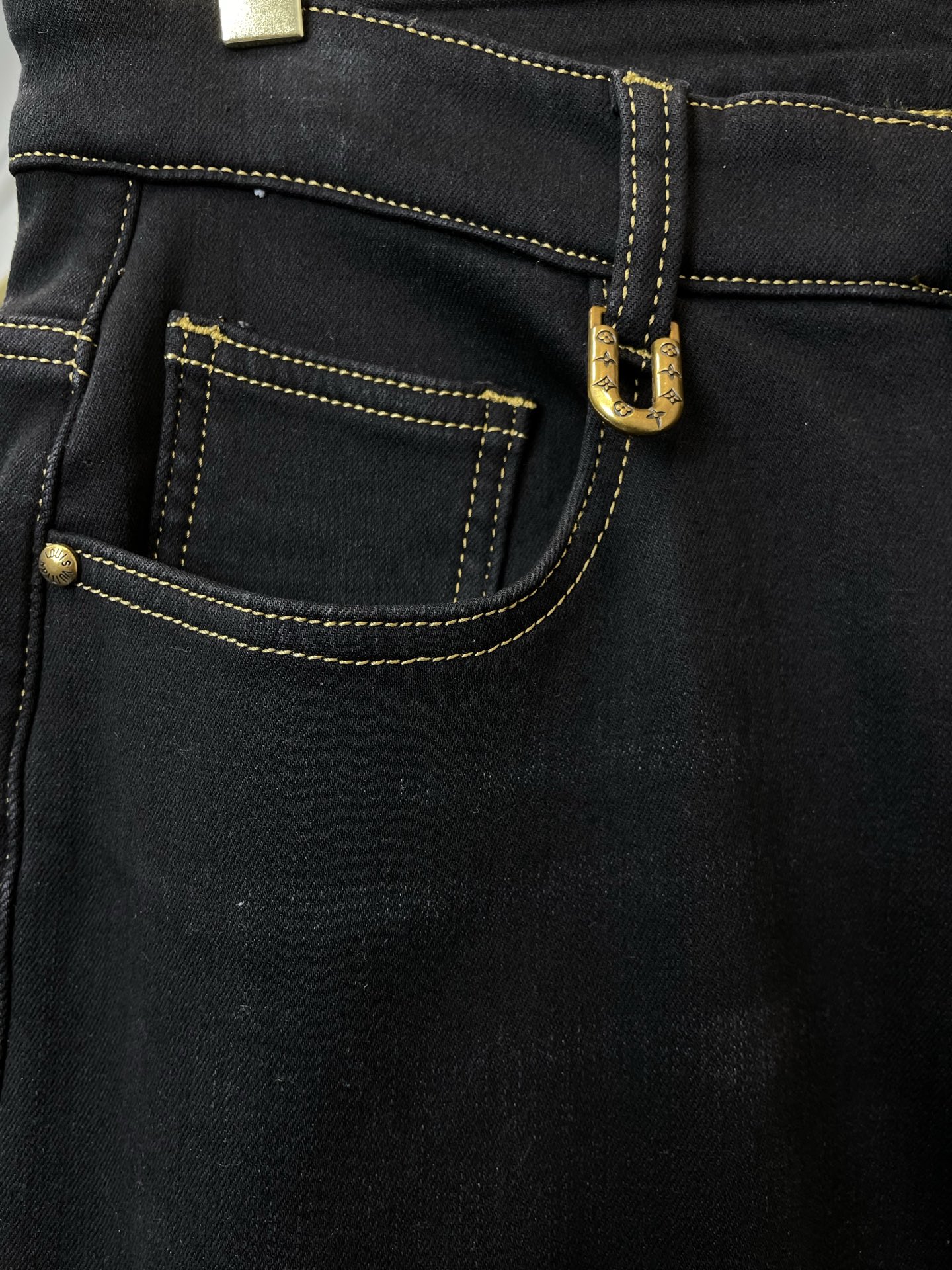 Louis Vuitton Jeans Fleece Lined S-l