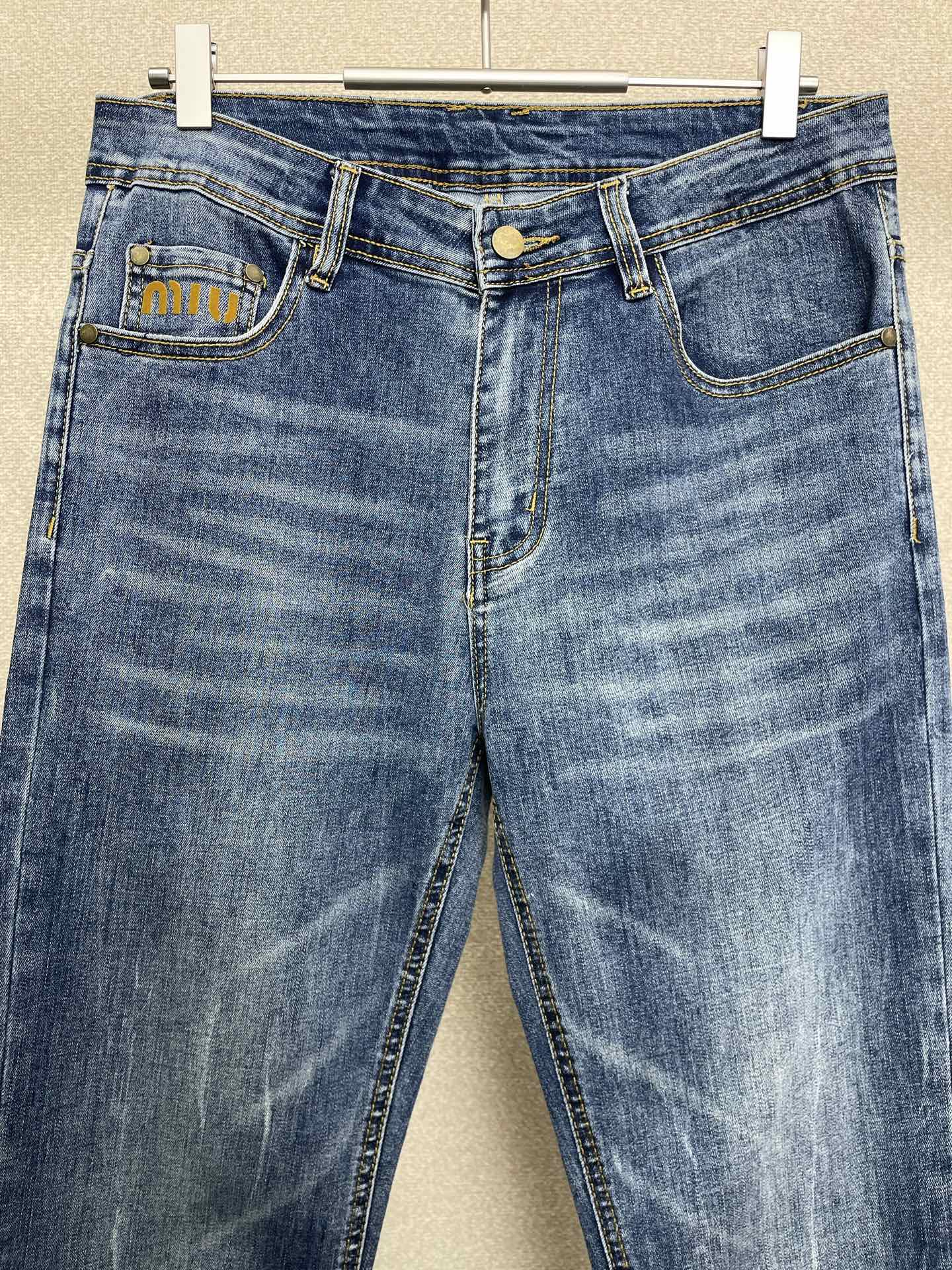 Miu Miu Jeans M
