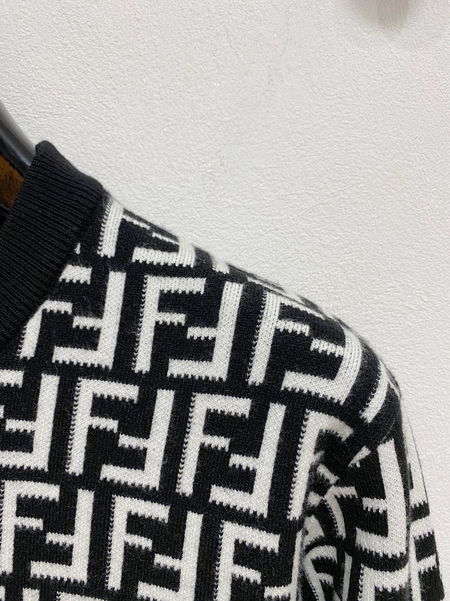 Fendi Basic Clothing Knitted M-l-xl