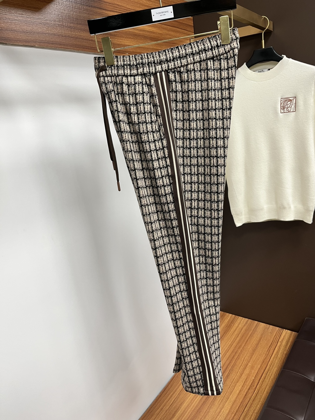 Louis Vuitton Basic Clothing S-l