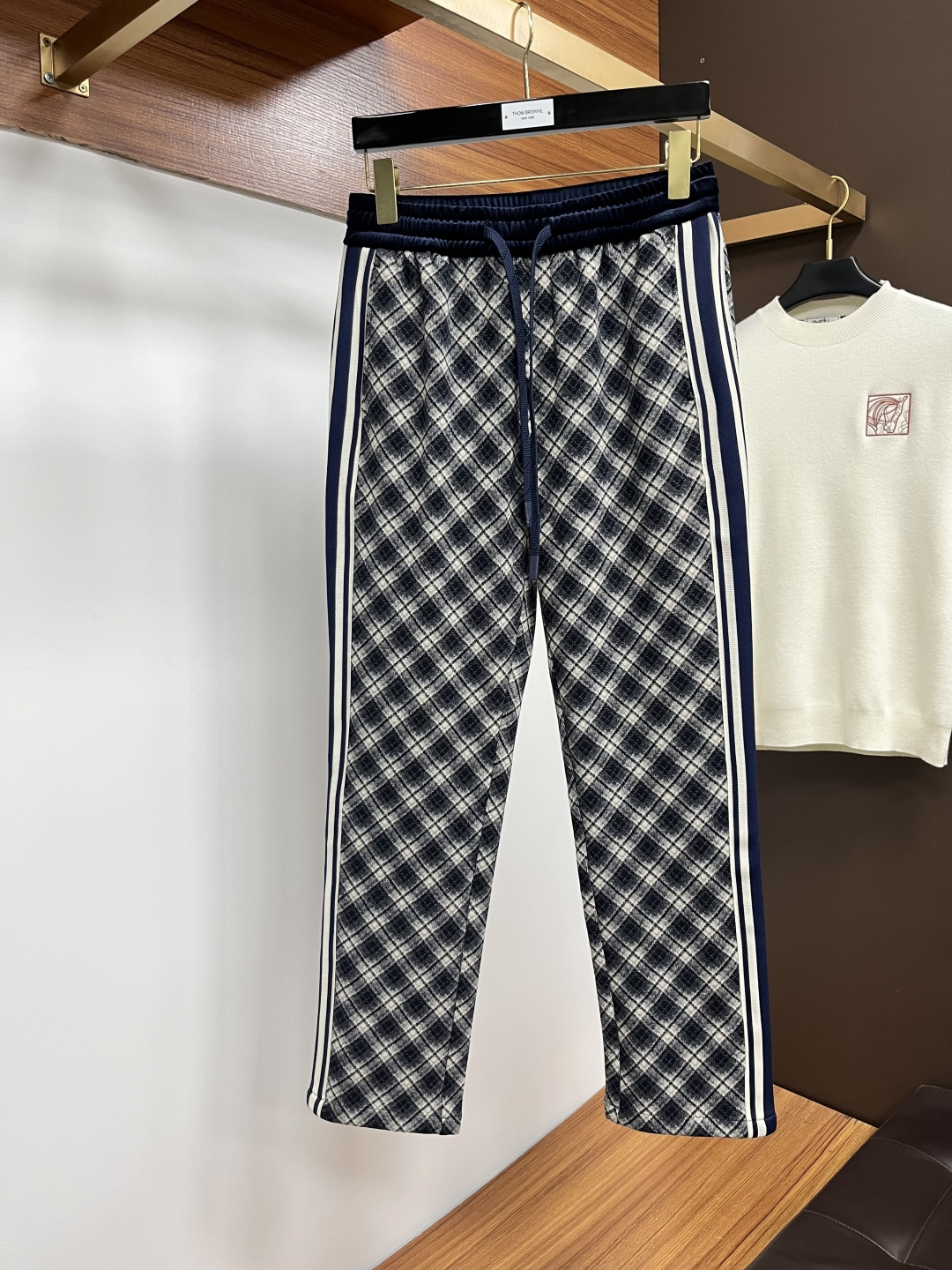 Celine Basic Clothing S-l