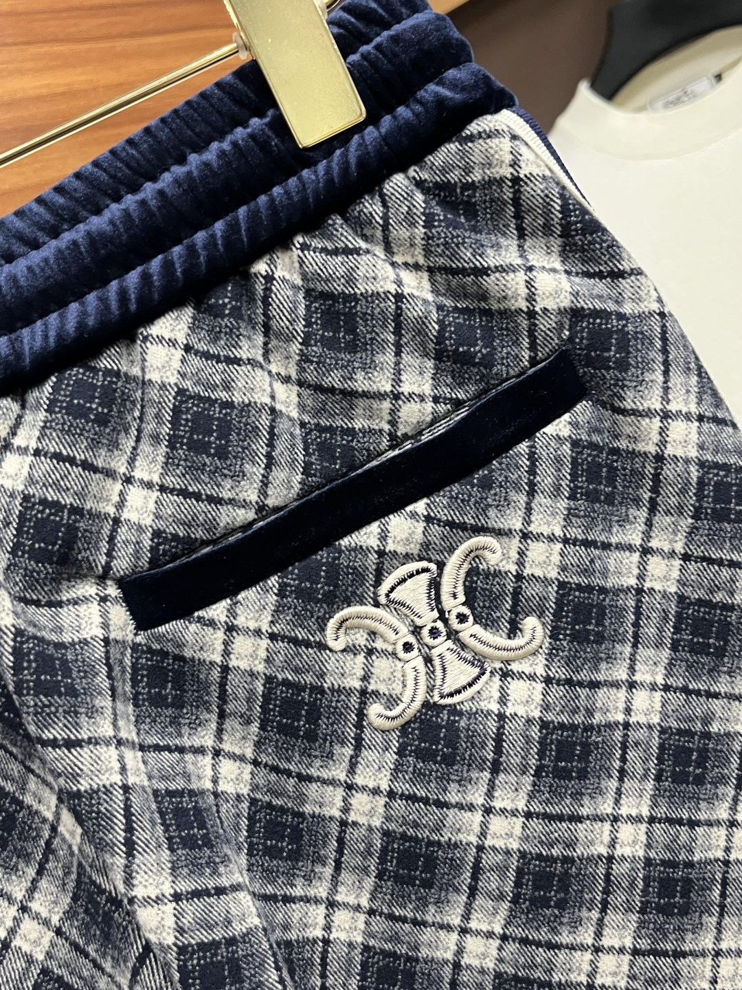 Celine Basic Clothing S-l