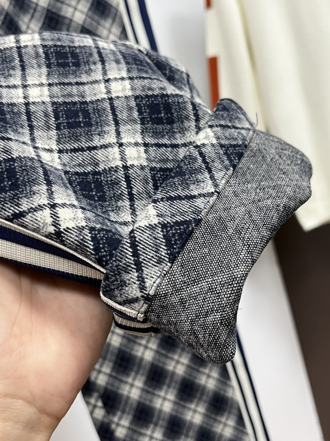 Celine Basic Clothing S-l