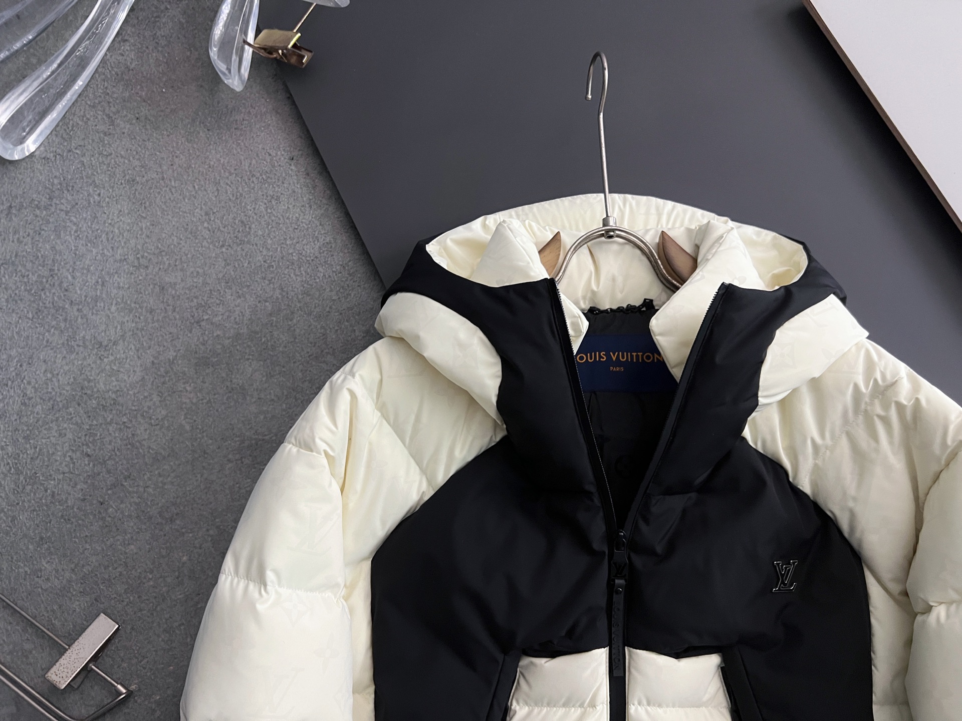 Louis Vuitton Male Down Jacket Goose Down S-m-l