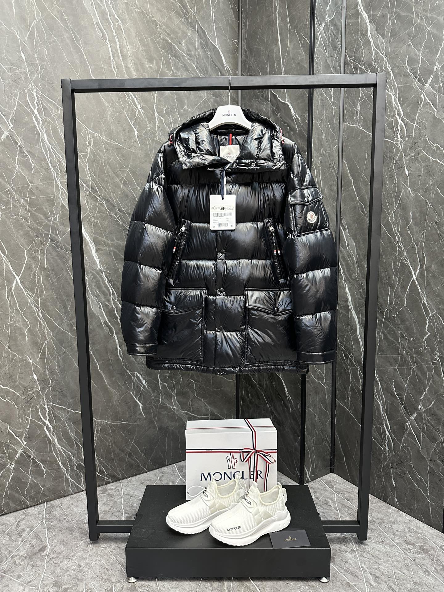 Moncler Couple Down Jacket Hooded S-m-l
