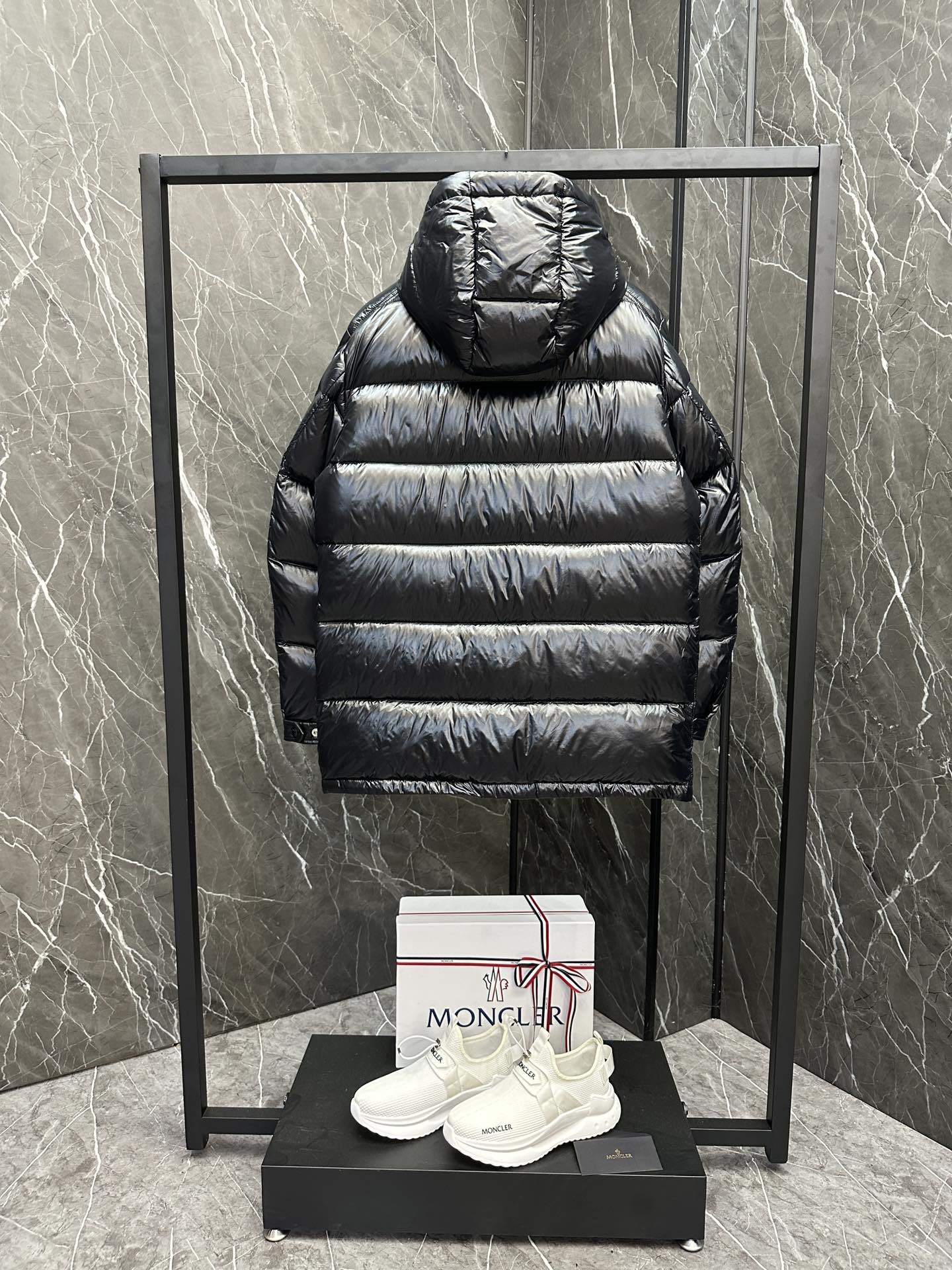 Moncler Couple Down Jacket Hooded S-m-l