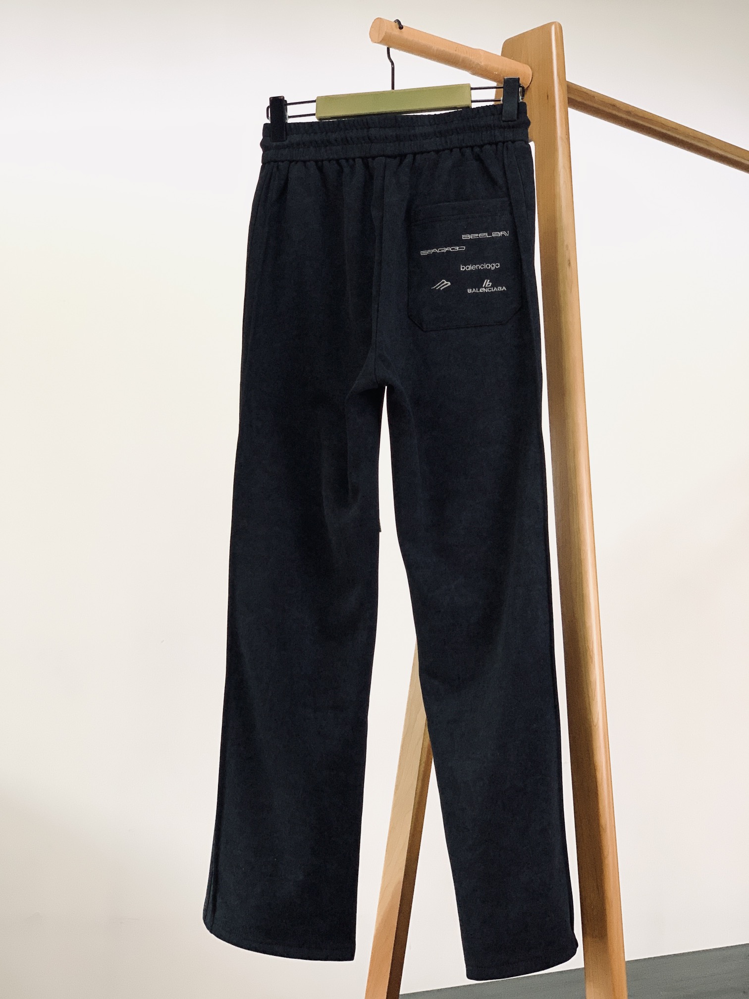 Balenciaga Basic Clothing S-m-xl