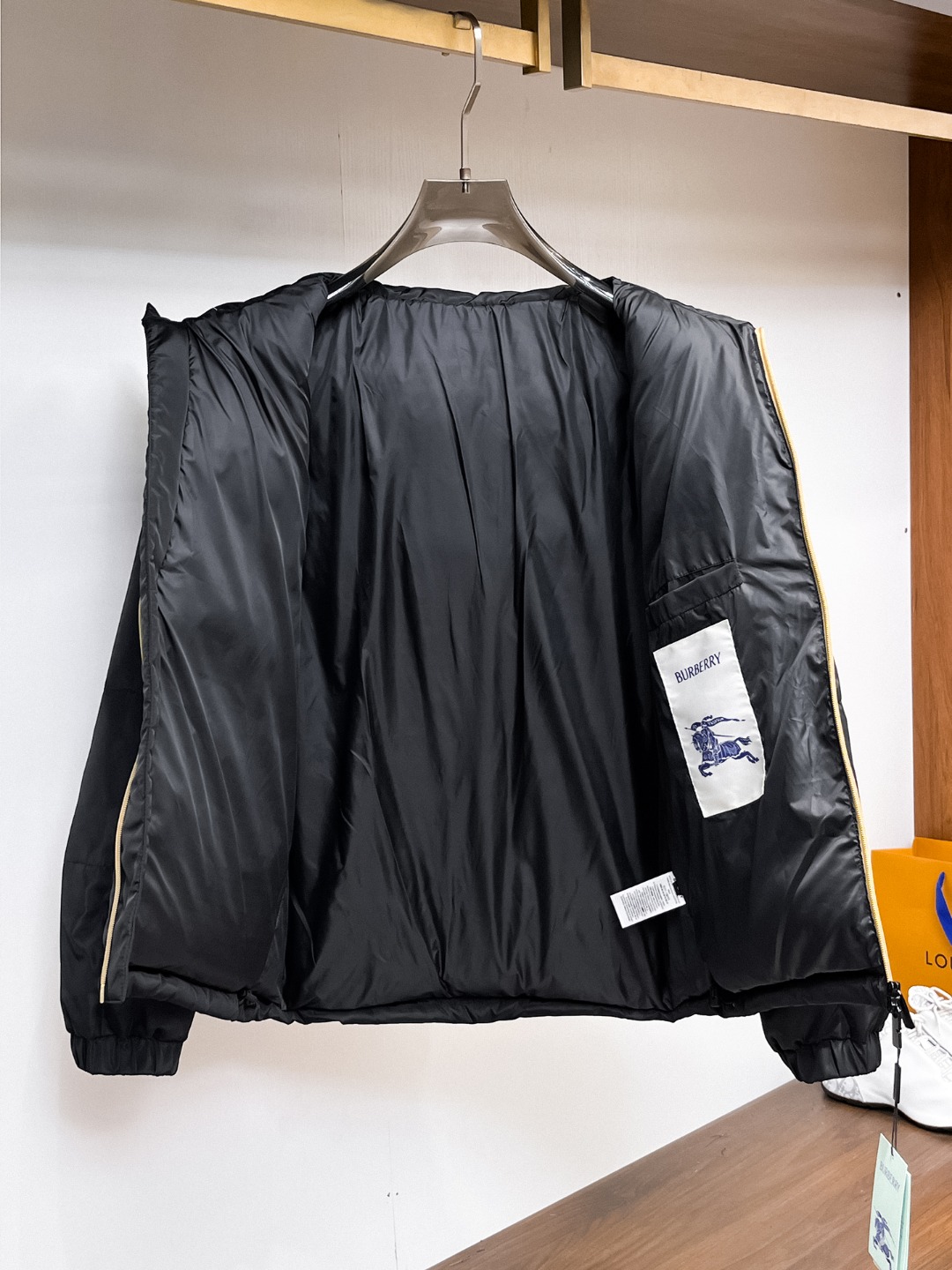 Burberry Couple Down Jacket Goose Down M-l-xl