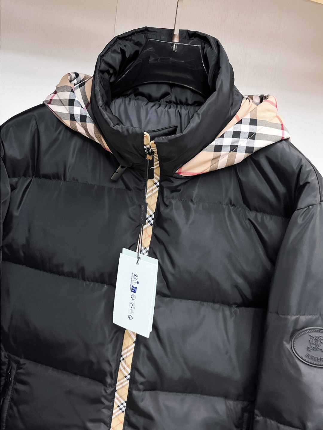 Burberry Couple Down Jacket Goose Down M-l-xl