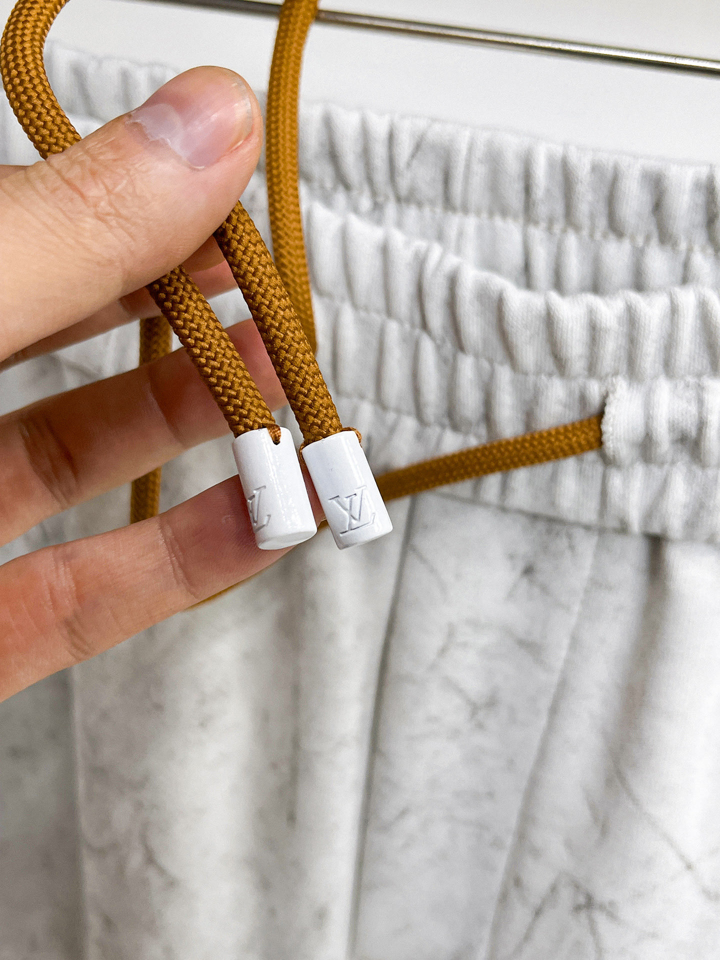 Louis Vuitton Basic Clothing M-l-xl