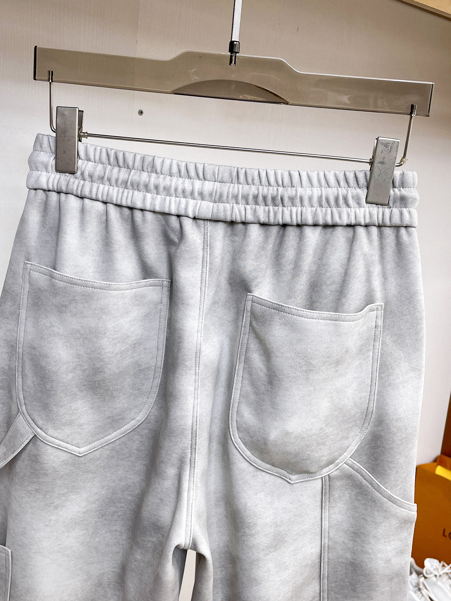 Louis Vuitton Basic Clothing M-l-xl