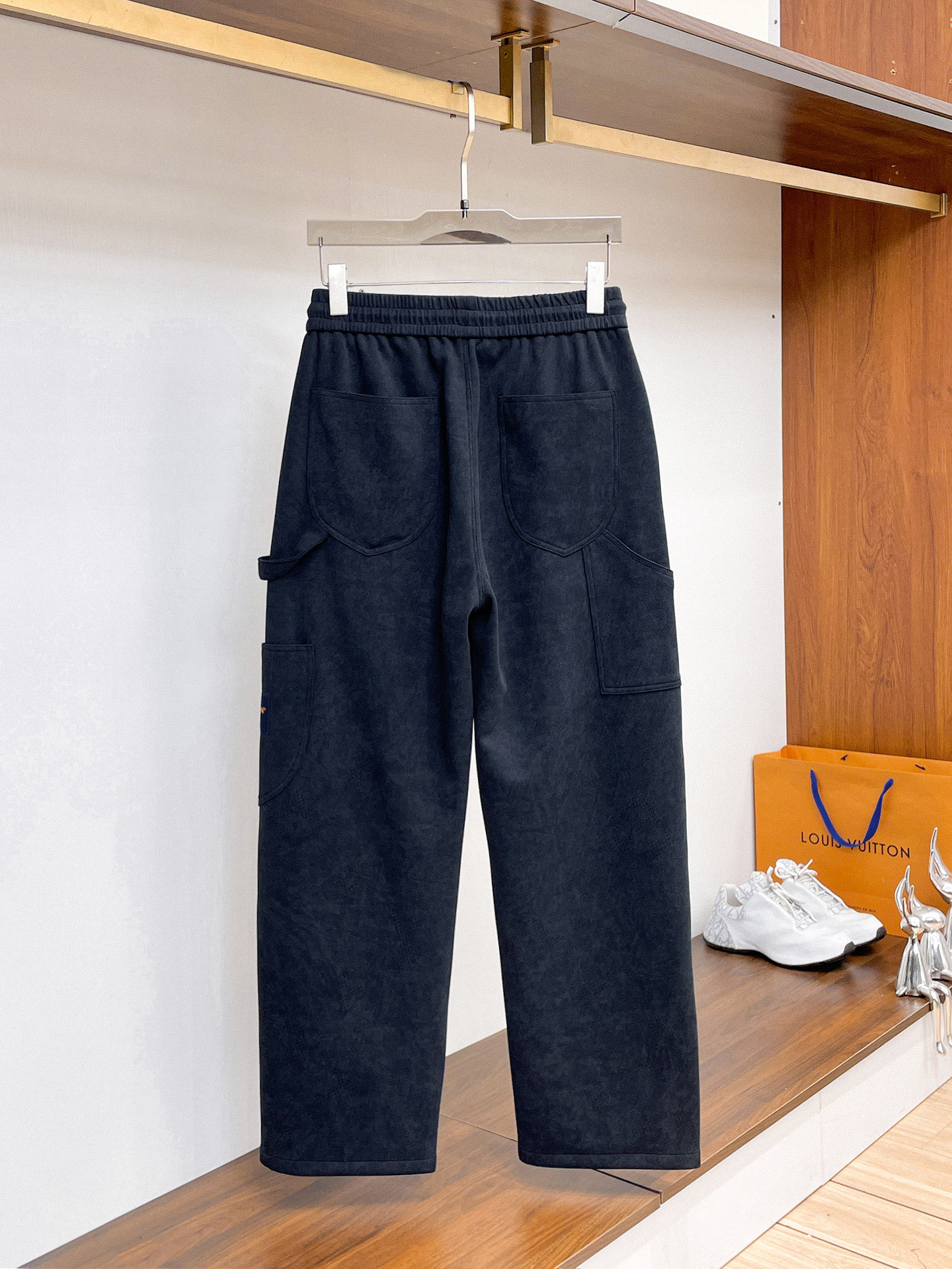 Louis Vuitton Basic Clothing M-l-xl