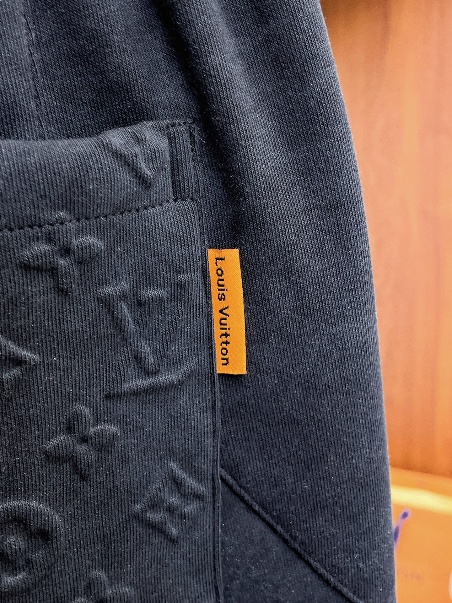 Louis Vuitton Basic Clothing M-l-xl