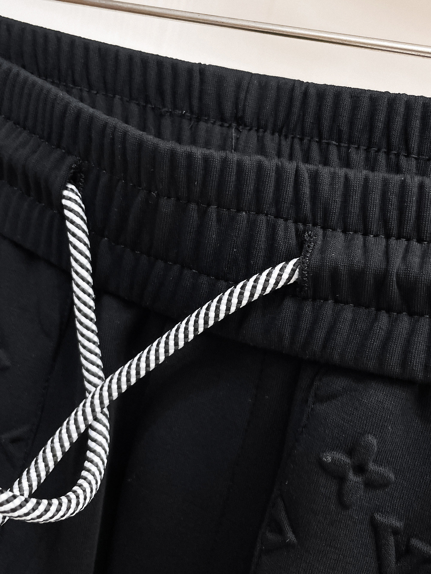 Louis Vuitton Basic Clothing M-l-xl