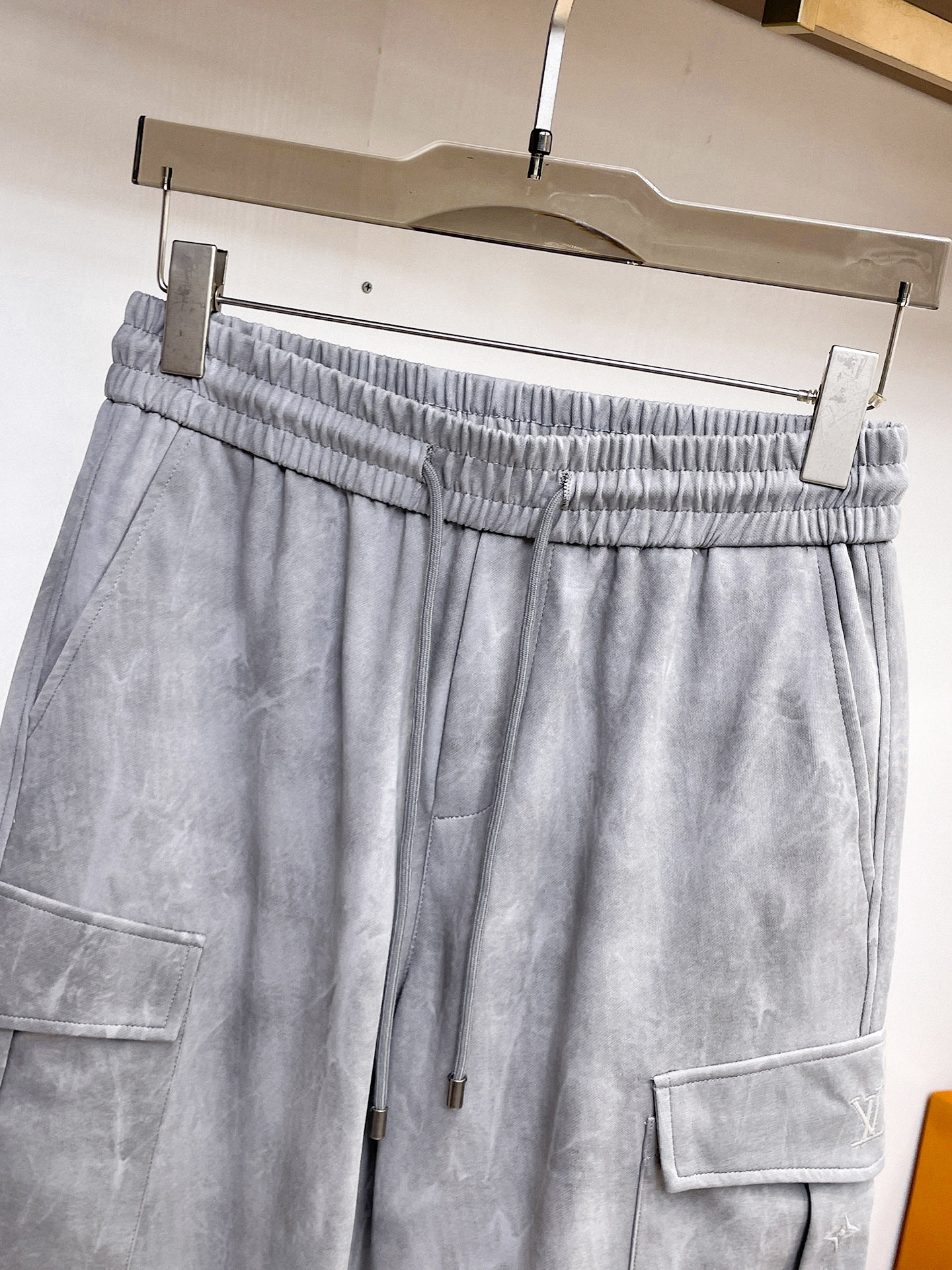 Louis Vuitton Basic Clothing M-l-xl