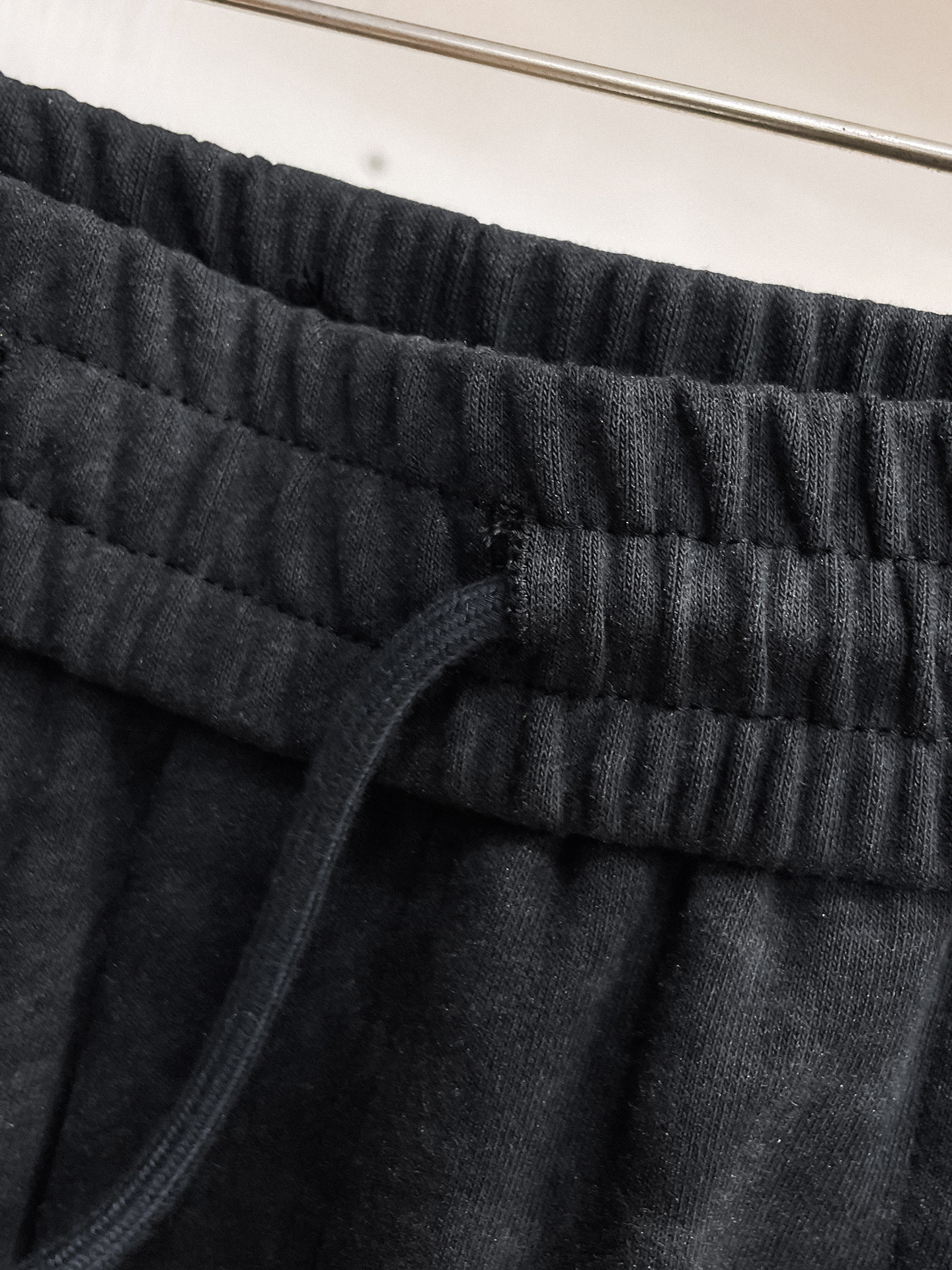 Louis Vuitton Basic Clothing M-l-xl