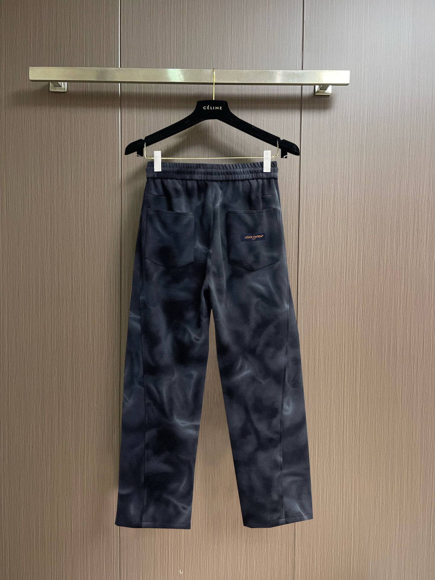 Louis Vuitton Basic Clothing M-l-xl