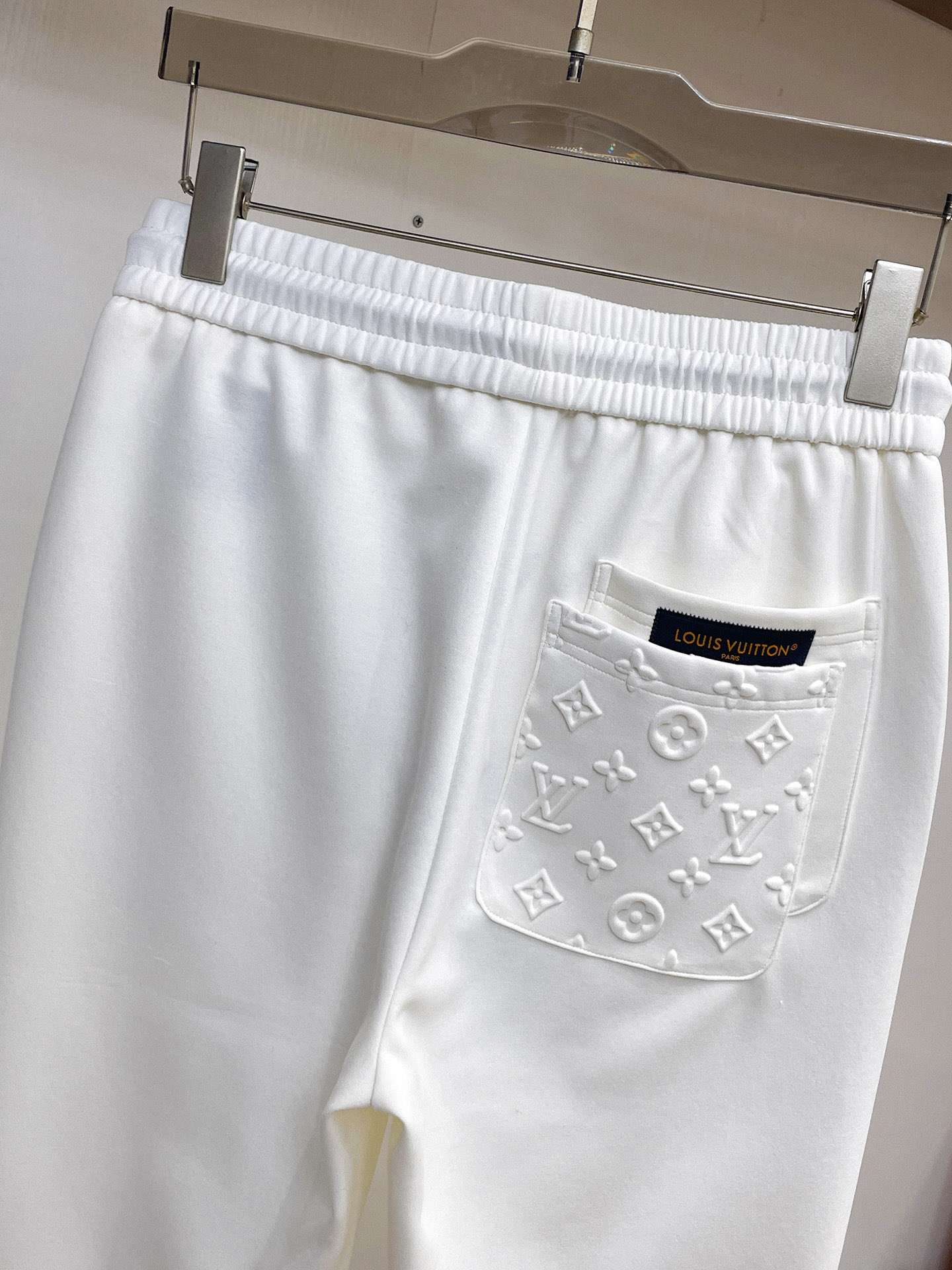 Louis Vuitton Basic Clothing M-l-xl