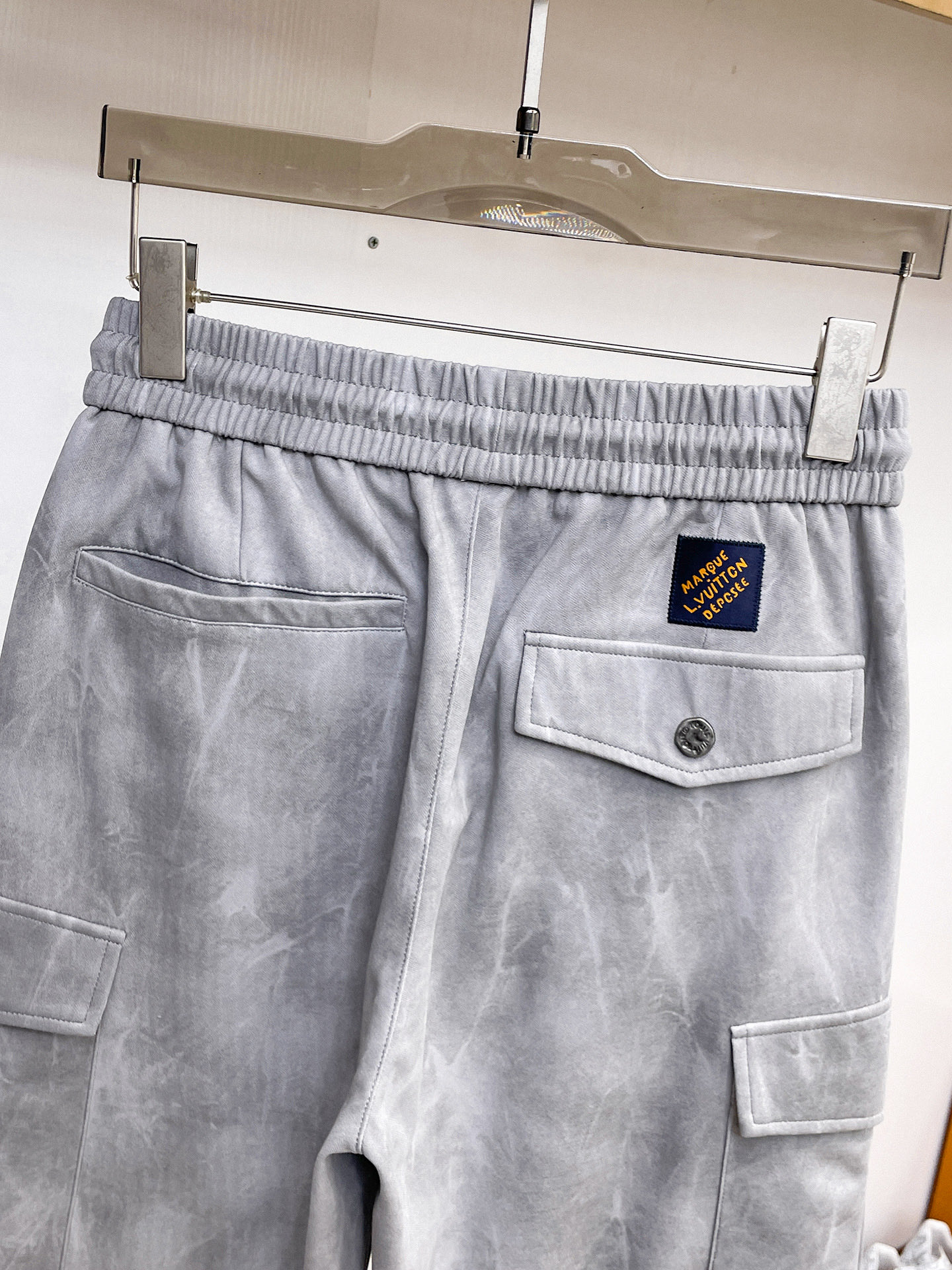 Louis Vuitton Basic Clothing M-l-xl