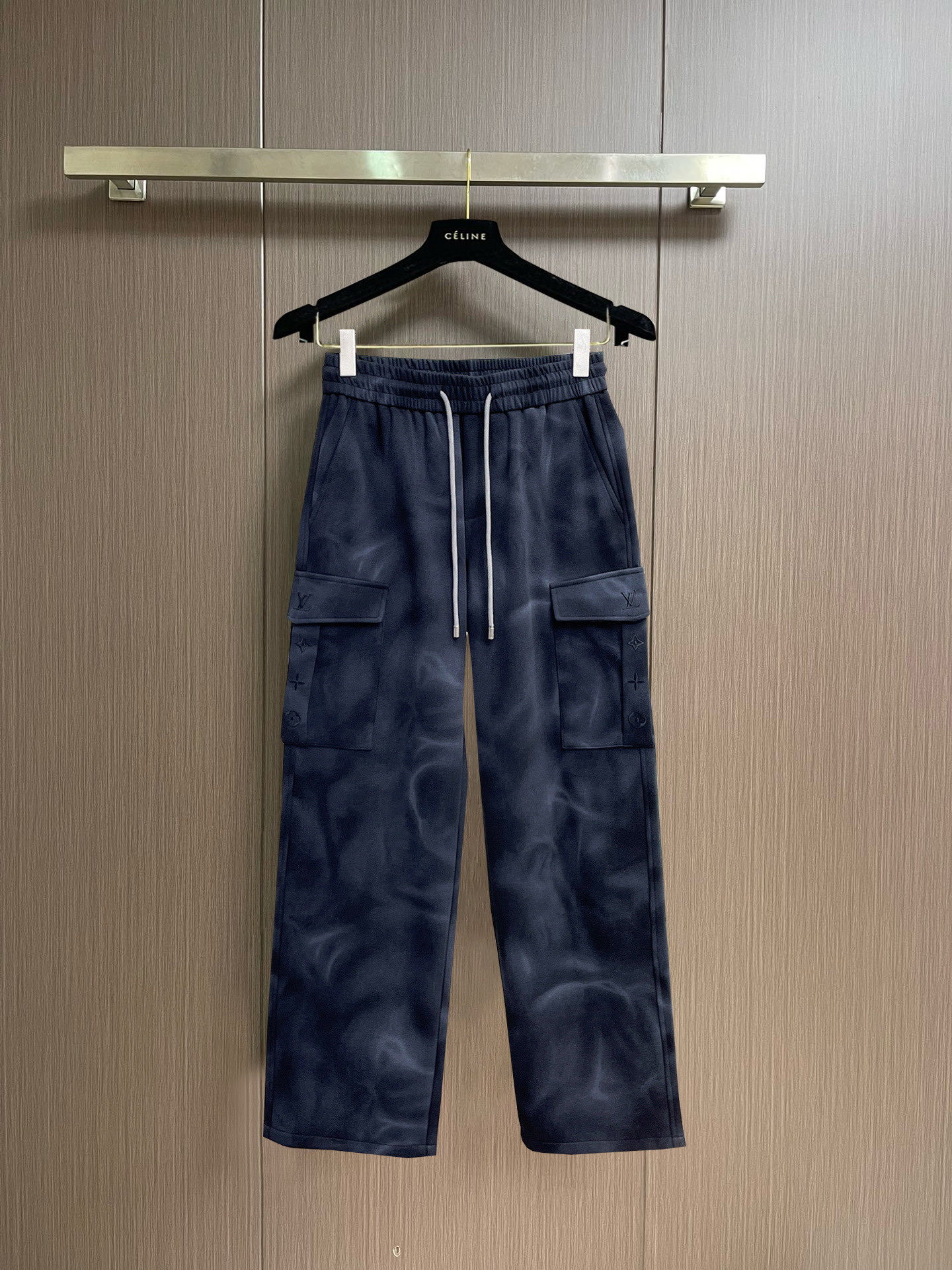 Louis Vuitton Basic Clothing M-l-xl