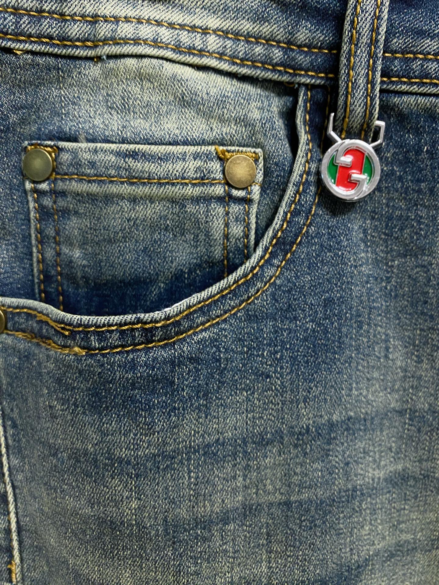 Gucci Jeans Slim Fit S