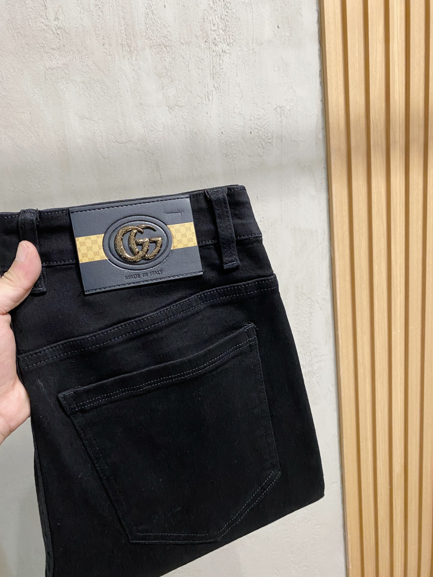 Gucci Jeans Slim Fit S