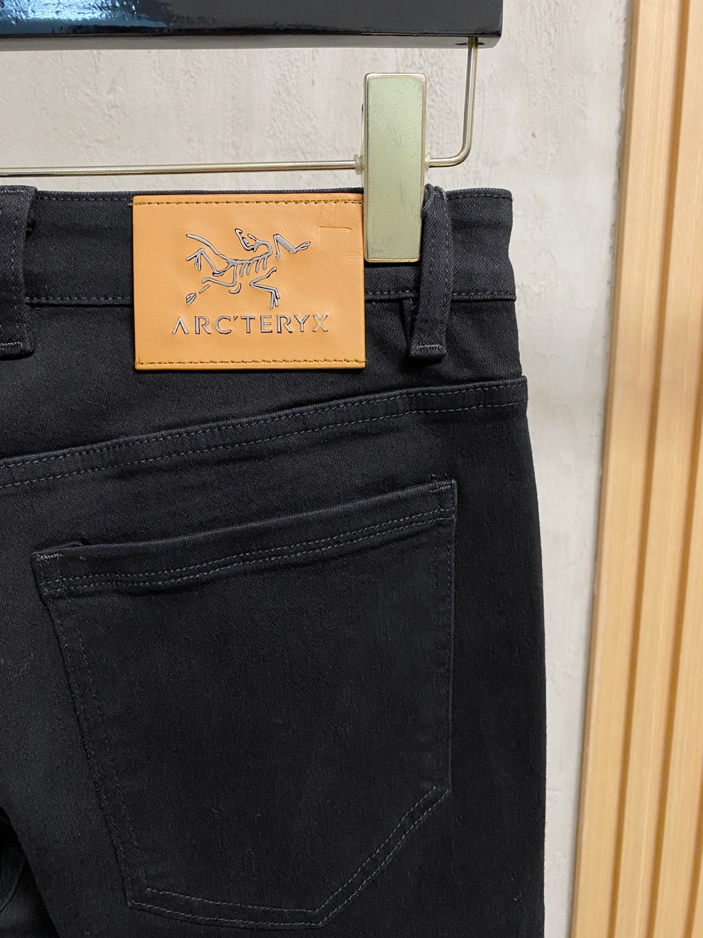 Arcteryx Jeans Slim Fit S