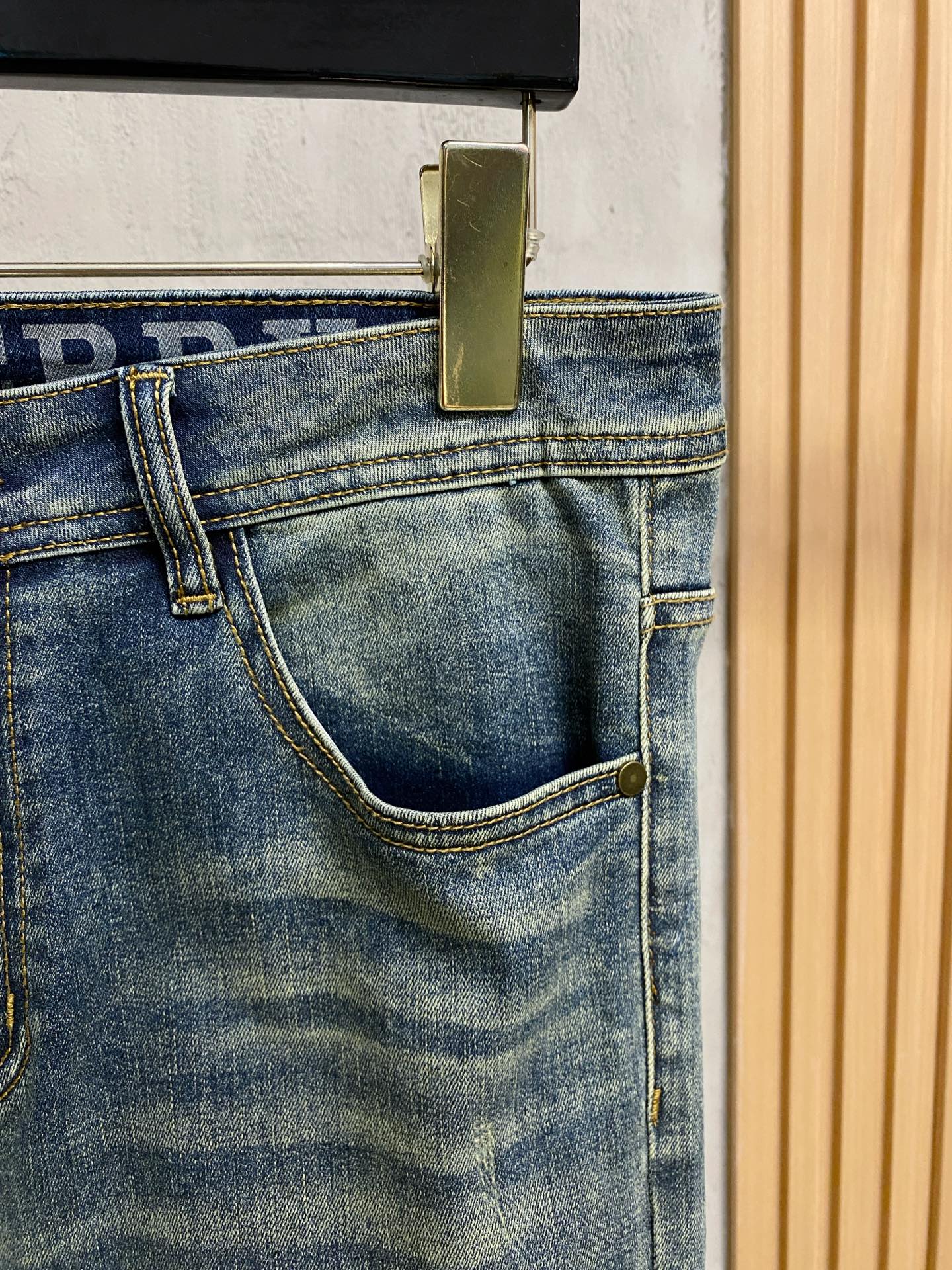 Burberry Jeans Slim Fit S