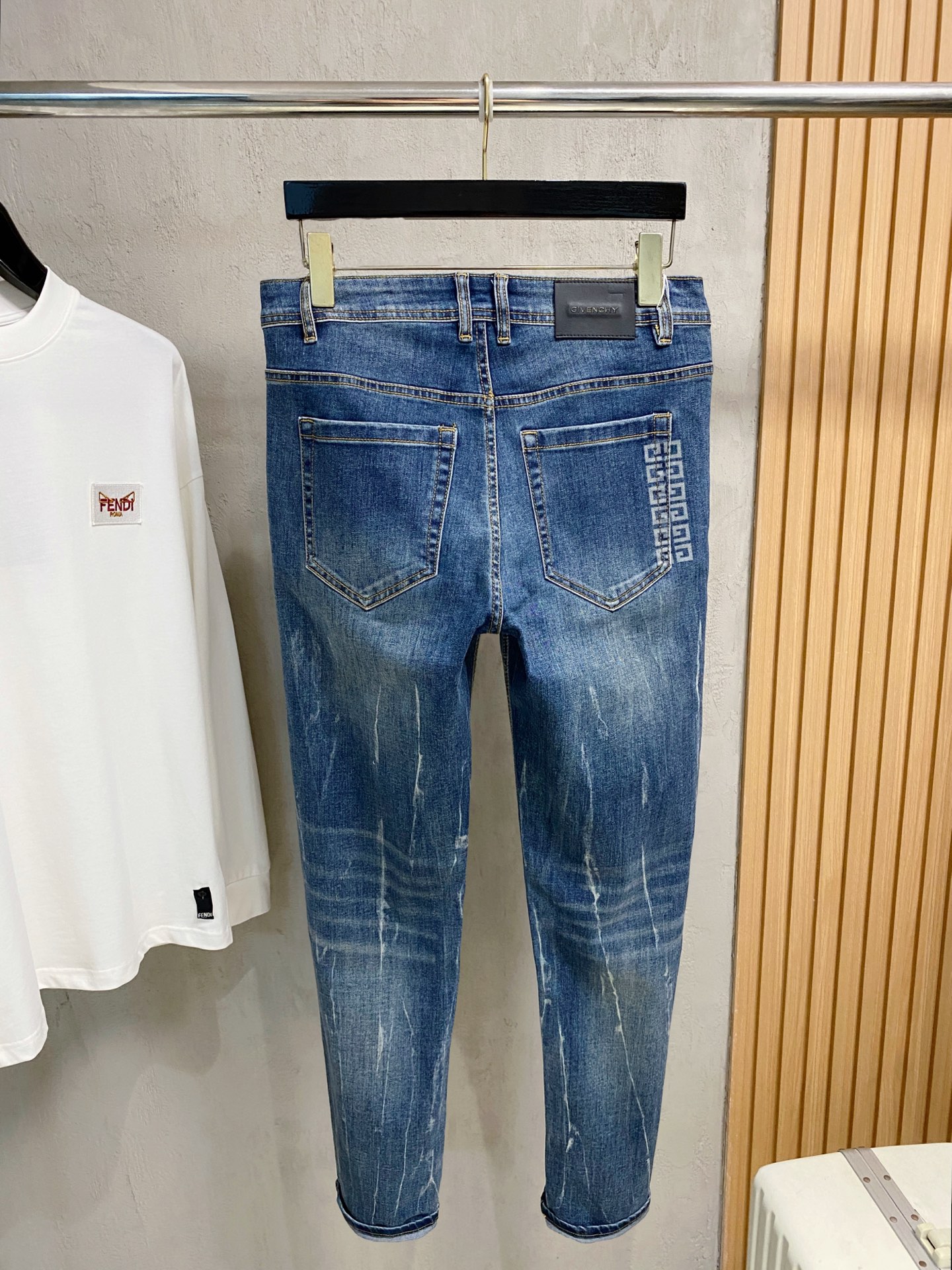 Givenchy Jeans Slim Fit S