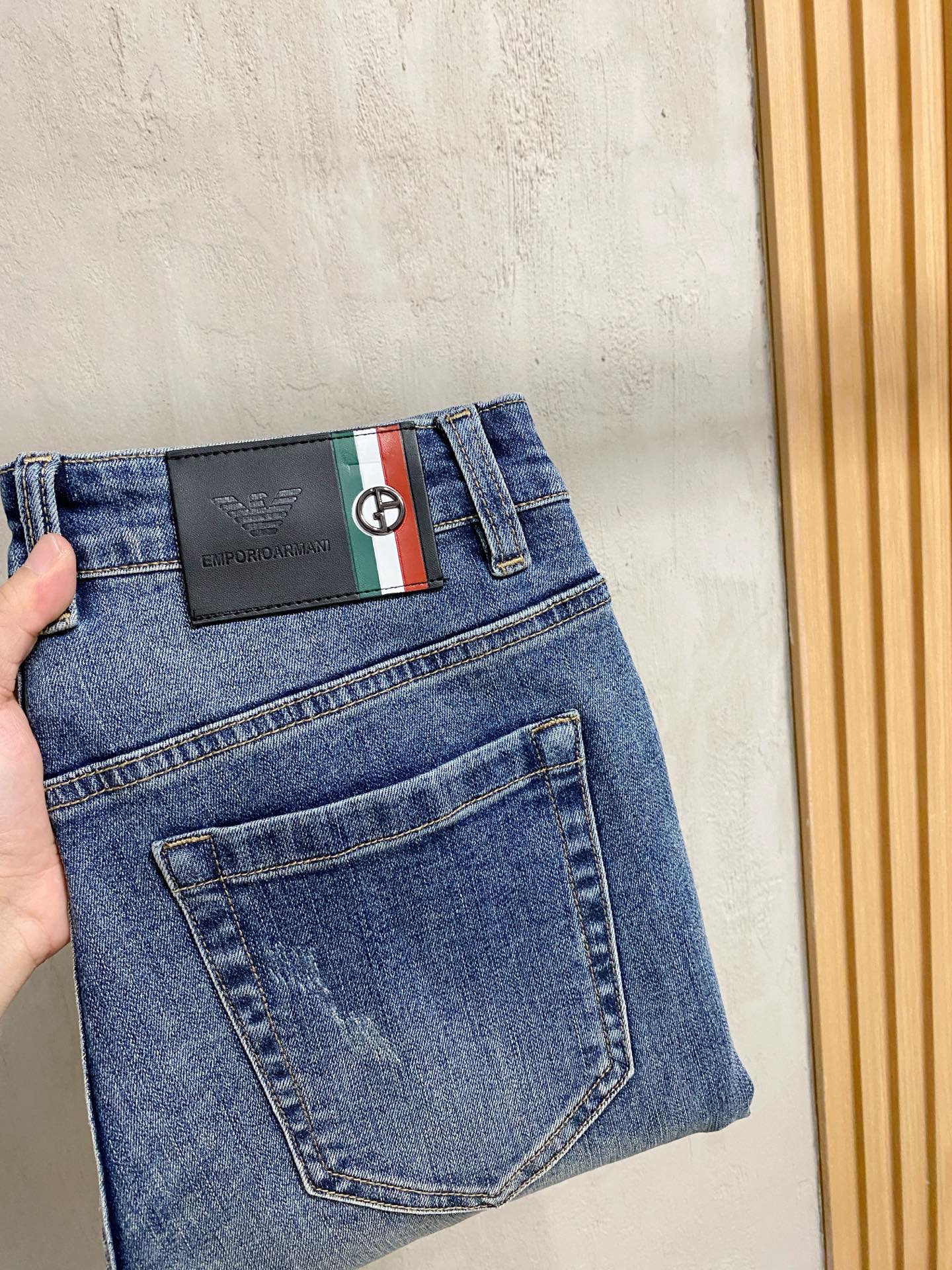 Armani Jeans Slim Fit S