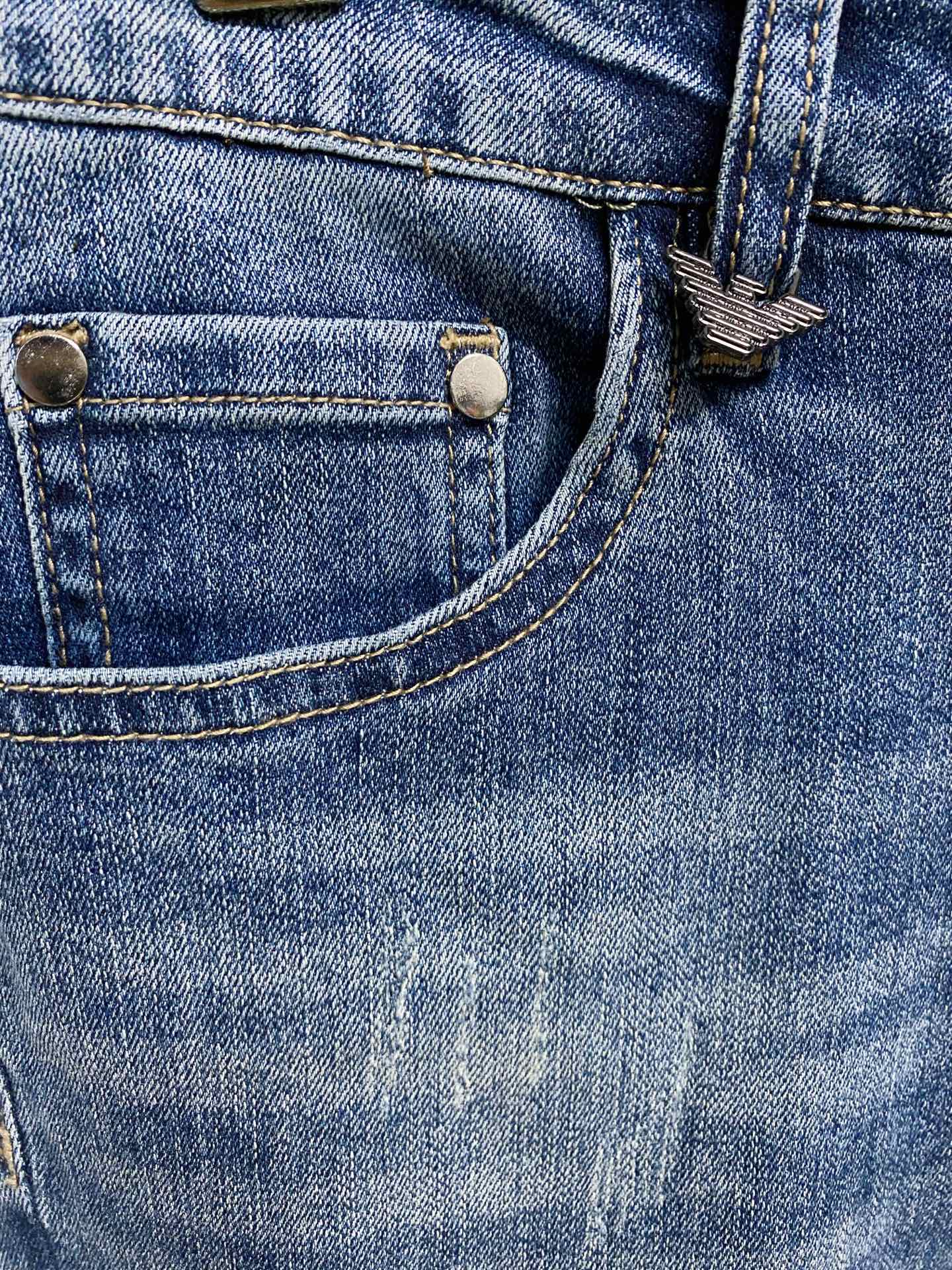 Armani Jeans Slim Fit S