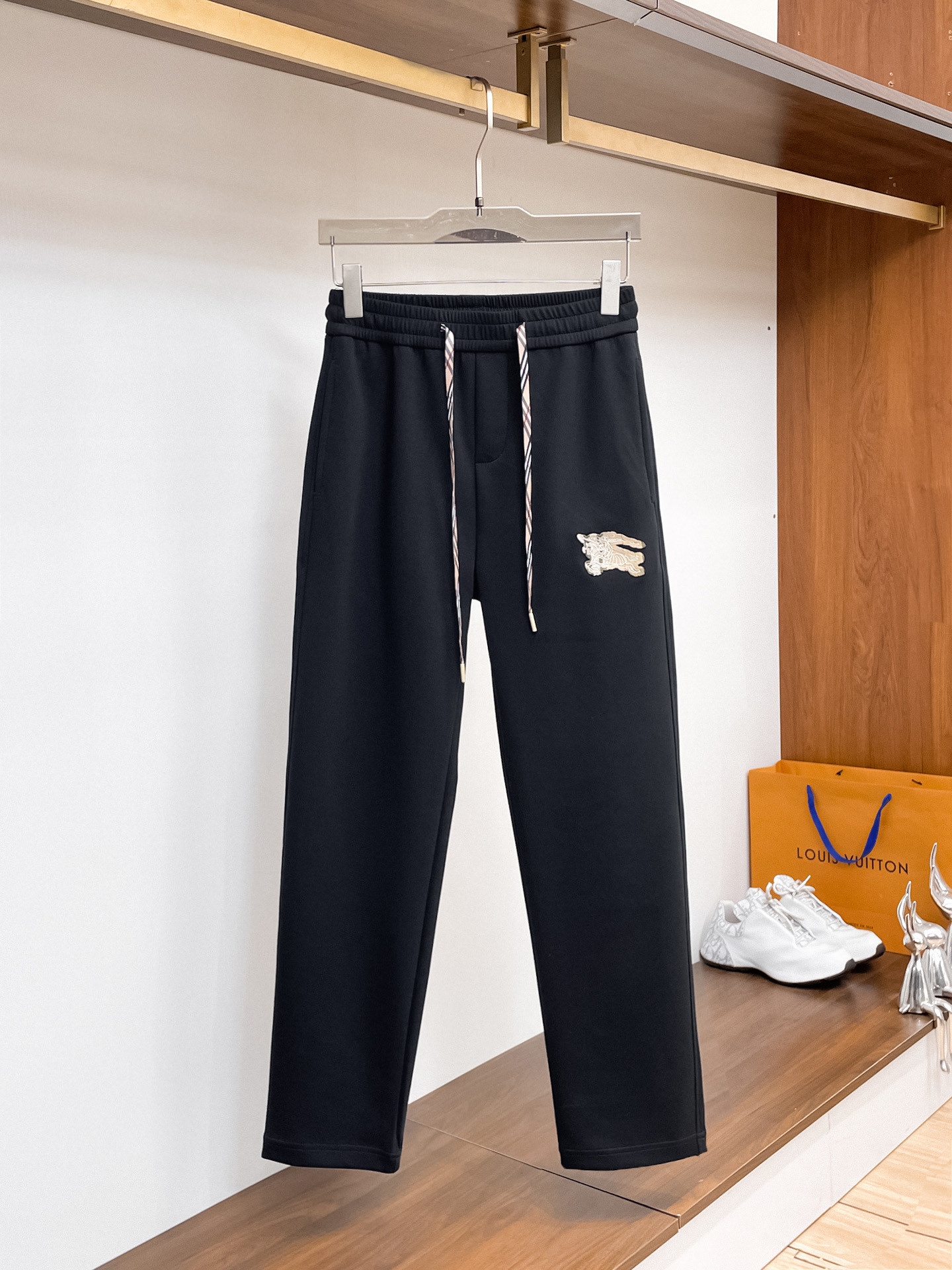 Burberry Basic Clothing M-l-xl