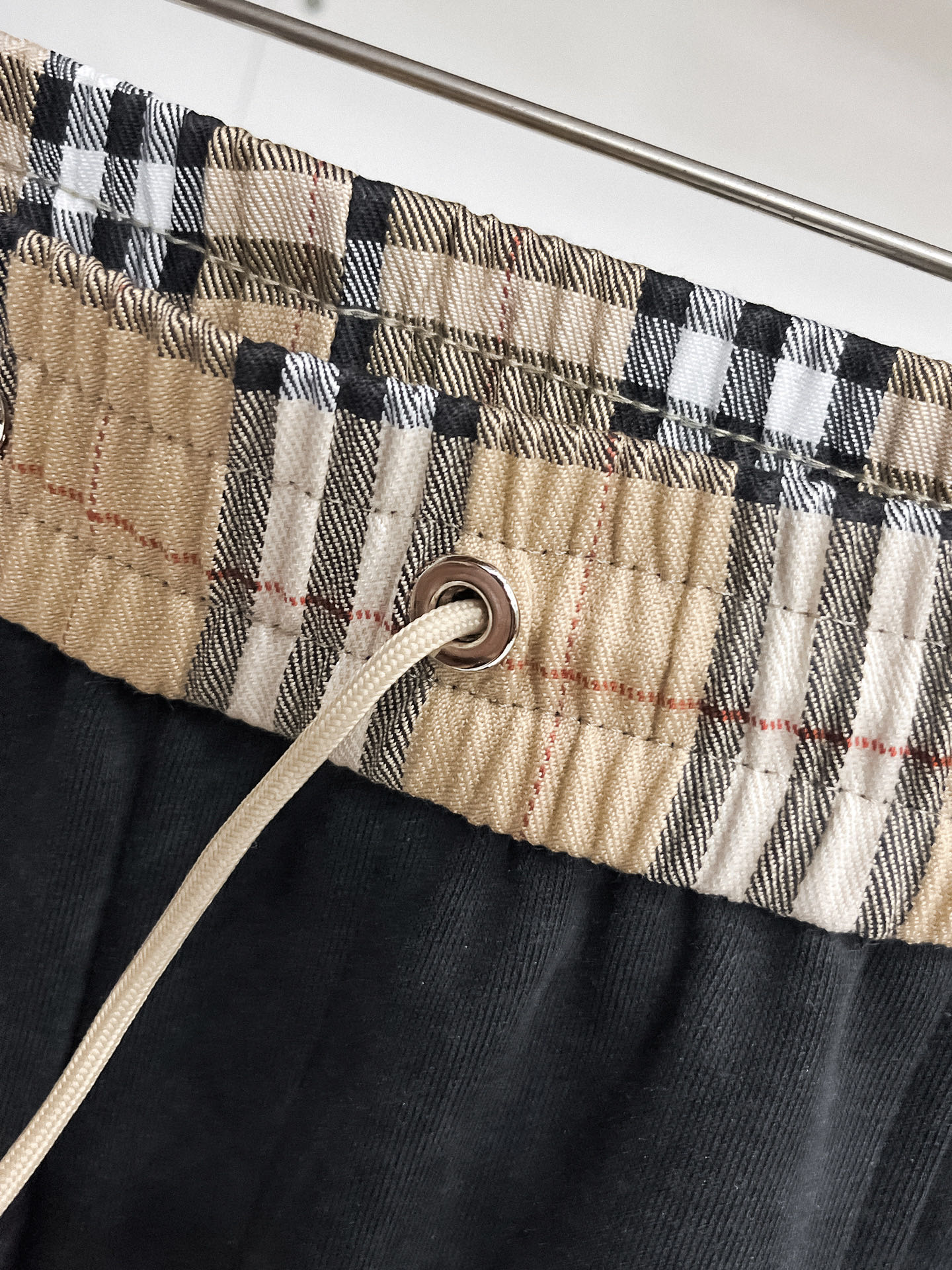 Burberry Basic Clothing M-l-xl