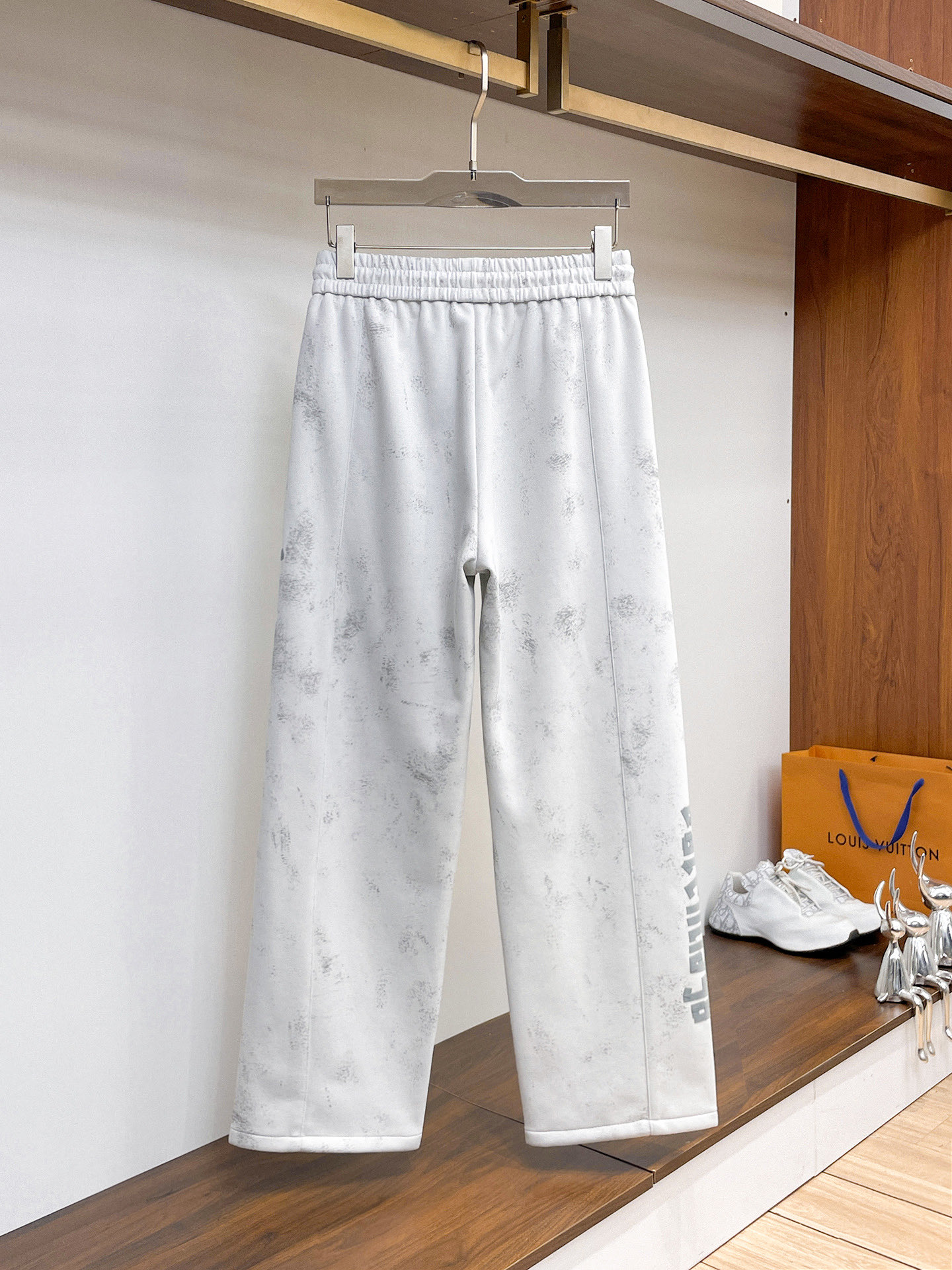 Balenciaga Basic Clothing M-l-xl