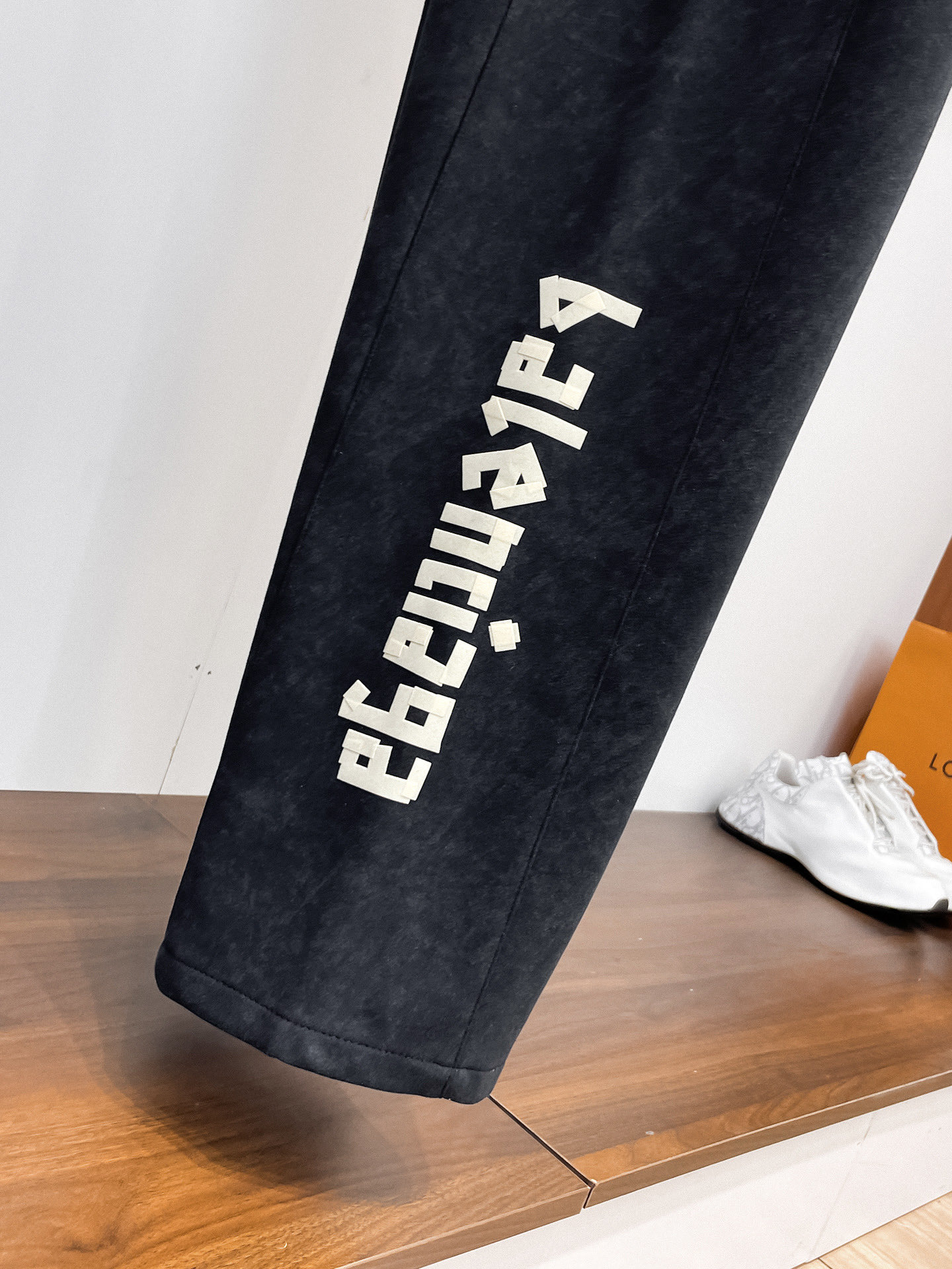 Balenciaga Basic Clothing M-l-xl