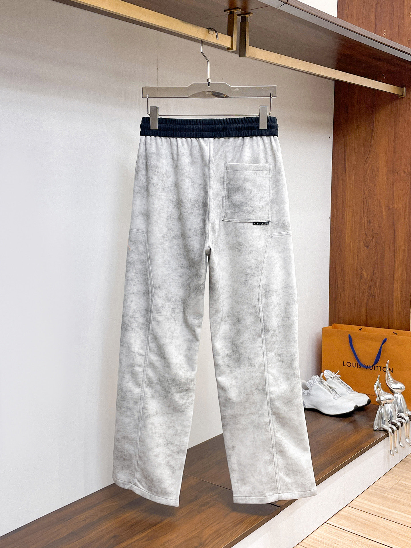 Balenciaga Basic Clothing M-l-xl