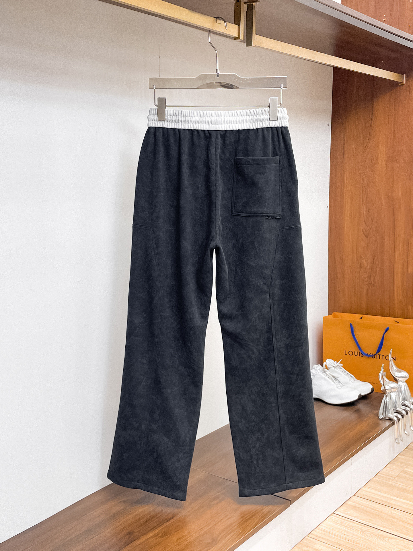 Balenciaga Basic Clothing M-l-xl