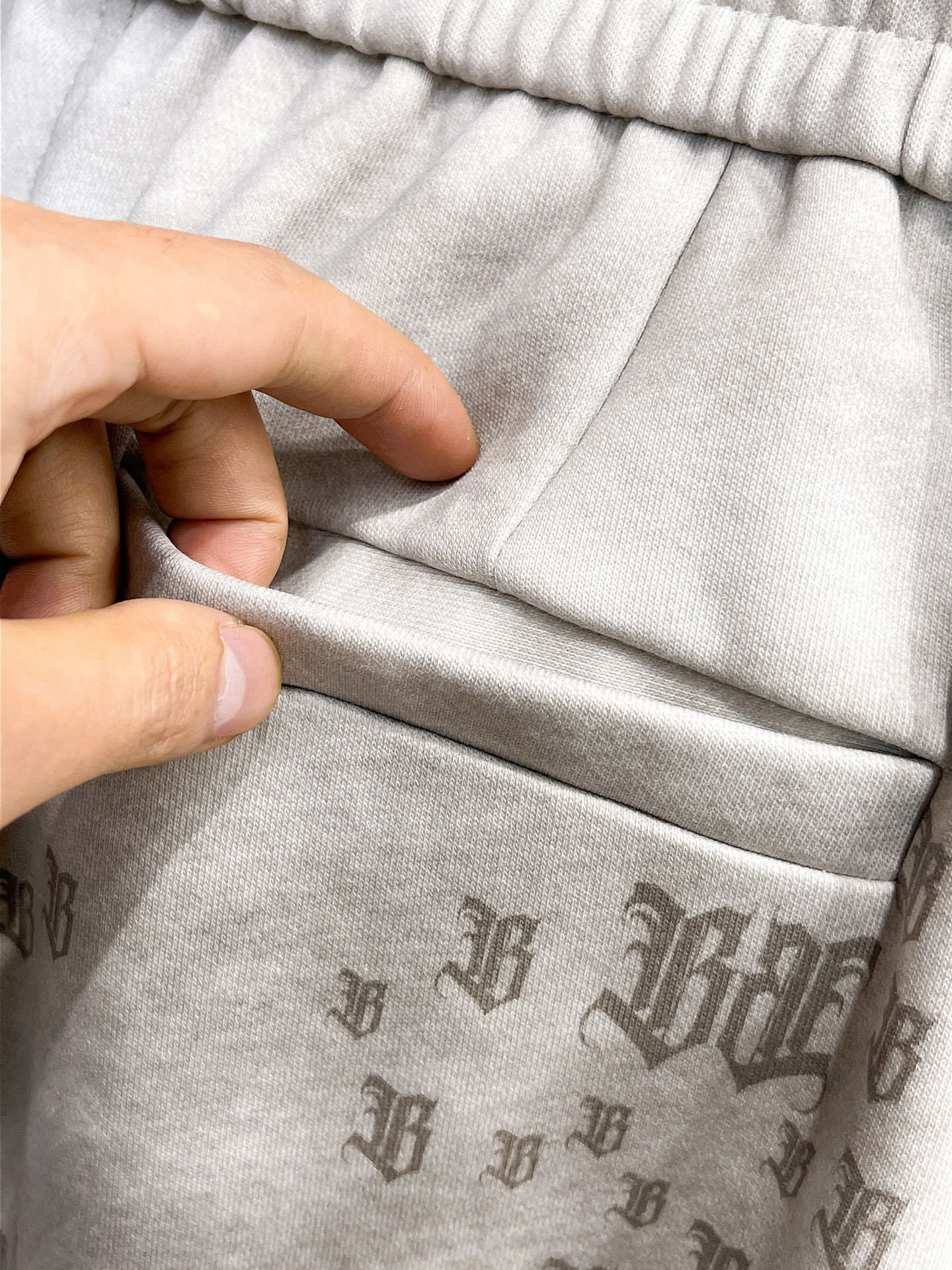 Balenciaga Basic Clothing M-l-xl