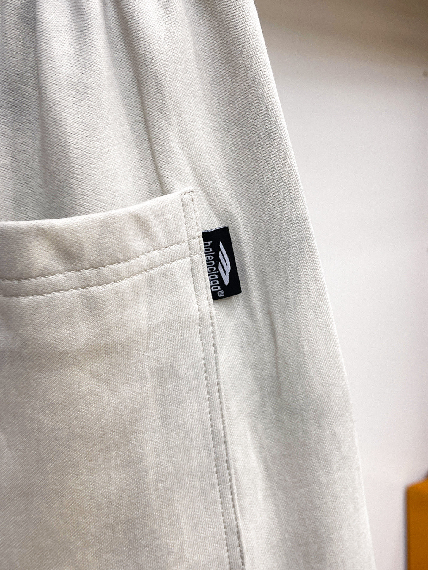 Balenciaga Basic Clothing M-l-xl