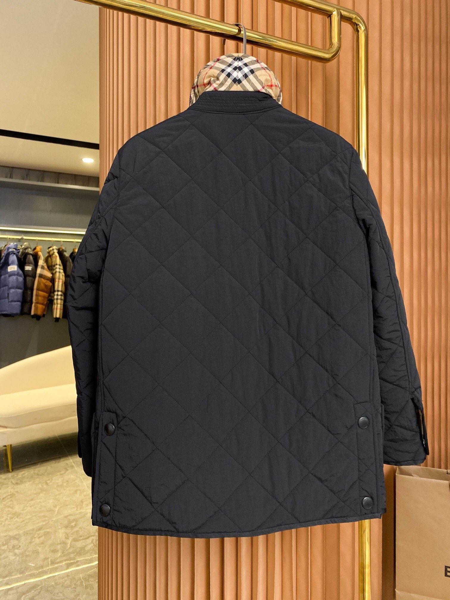 Burberry Female Jacket Cotton Black Loose Fit S-xxl