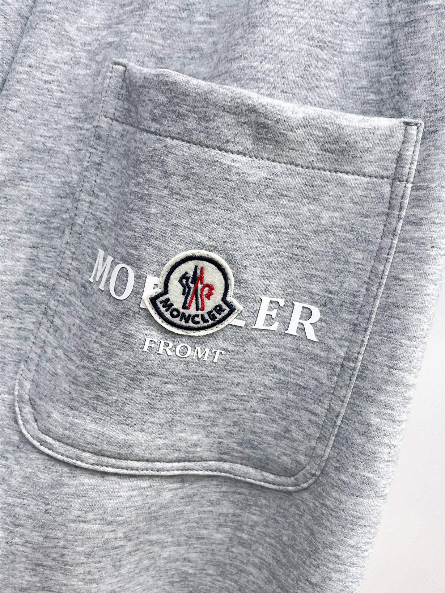 Moncler Basic Clothing M-l-xl
