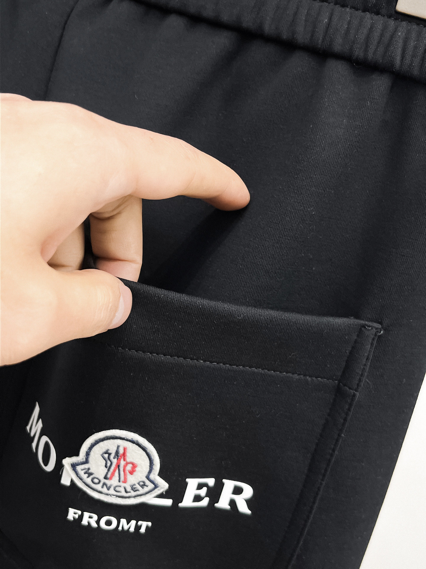 Moncler Basic Clothing M-l-xl
